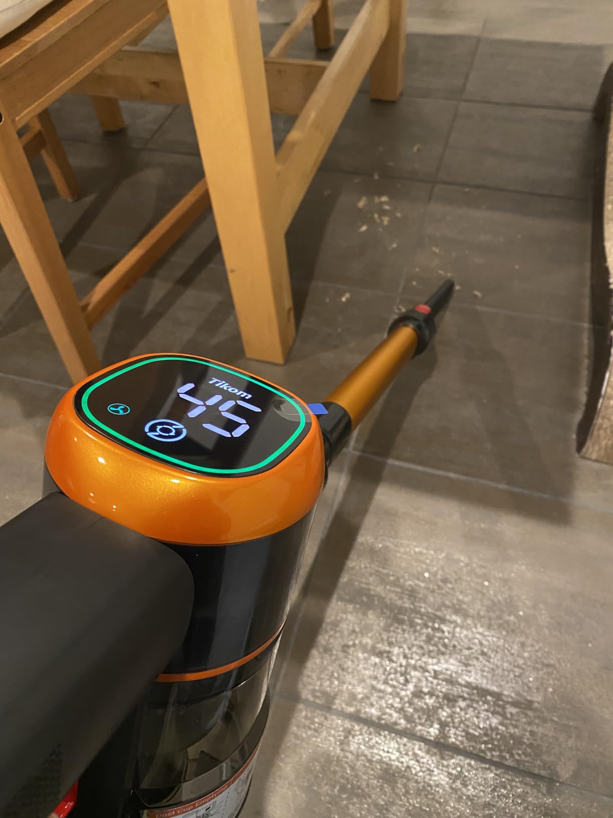 Tikom V500 Cordless Vacuum Cleaner for Home, 40000Pa/450W Stick Vacuum with LED Touch Screen, Charging Wall Dock, Anti-Tangle, Lightweight Handheld Vacuum for Pet Hair, Hard Floor, Carpet Customer Review Tikom V500 Cordless Vacuum Cleaner for Home, 40000Pa/450W Stick Vacuum with LED Touch Screen, Charging Wall Dock, Anti-Tangle, Lightweight Handheld Vacuum for Pet Hair, Hard Floor, Carpet - Customer Photo 2