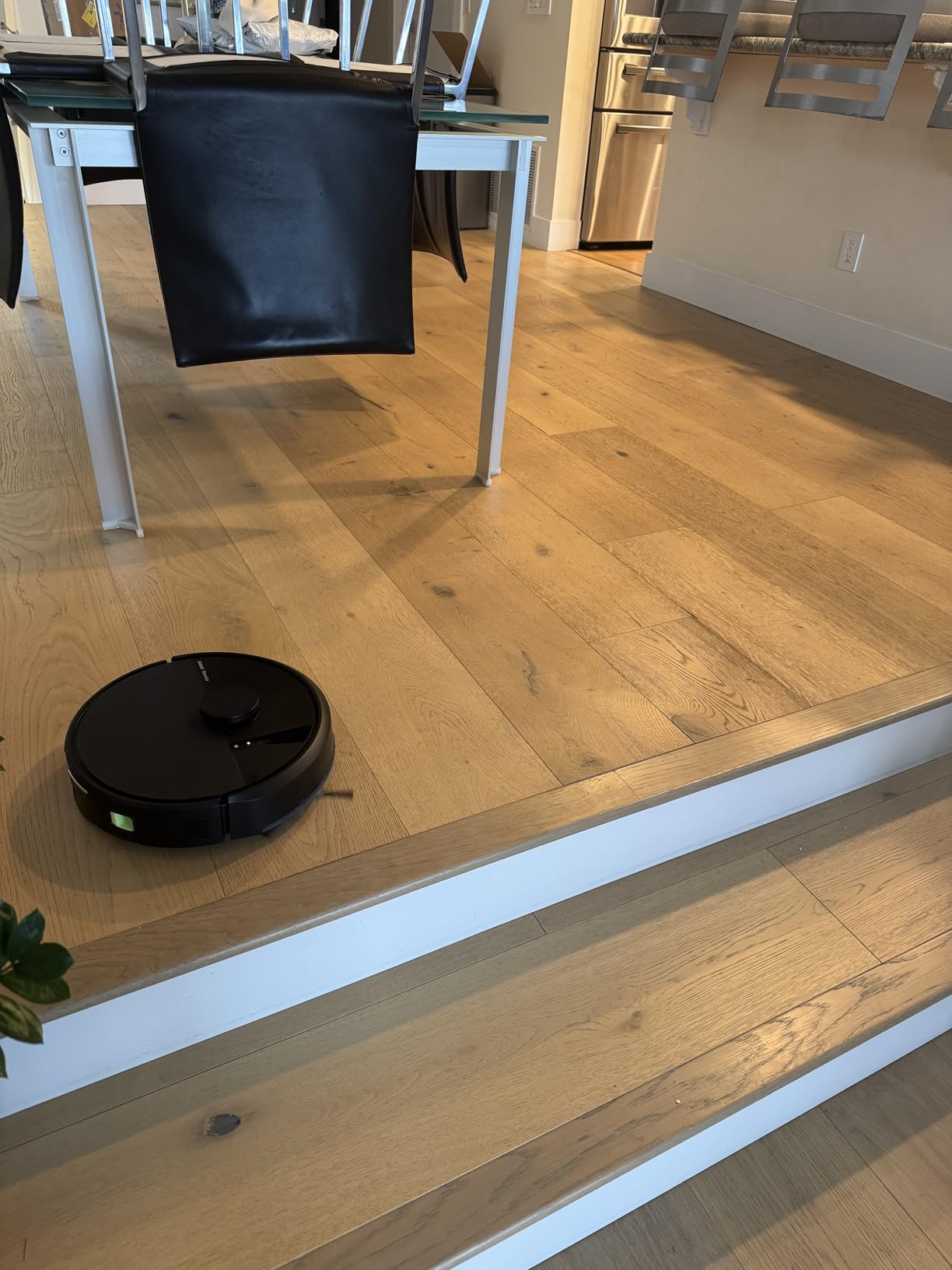 iRobot Roomba 105 Vac Robot Vacuum with AutoEmpty Dock - Self-Empties for 75 Days, Easy to use, Intense Power-Lifting Suction, LiDAR Navigation, Multi-Surface Cleaning, Cleans in Neat Rows Customer Review iRobot Roomba 105 Vac Robot Vacuum with AutoEmpty Dock - Self-Empties for 75 Days, Easy to use, Intense Power-Lifting Suction, LiDAR Navigation, Multi-Surface Cleaning, Cleans in Neat Rows - Customer Photo 1