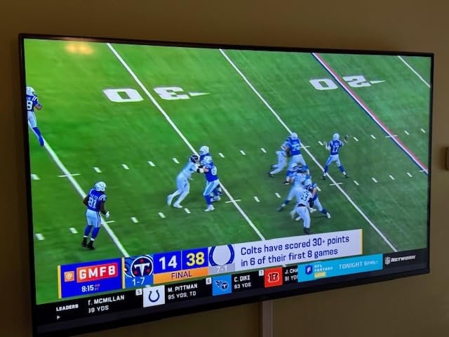 Roku 65-Inch Pro Series customer photo 1
