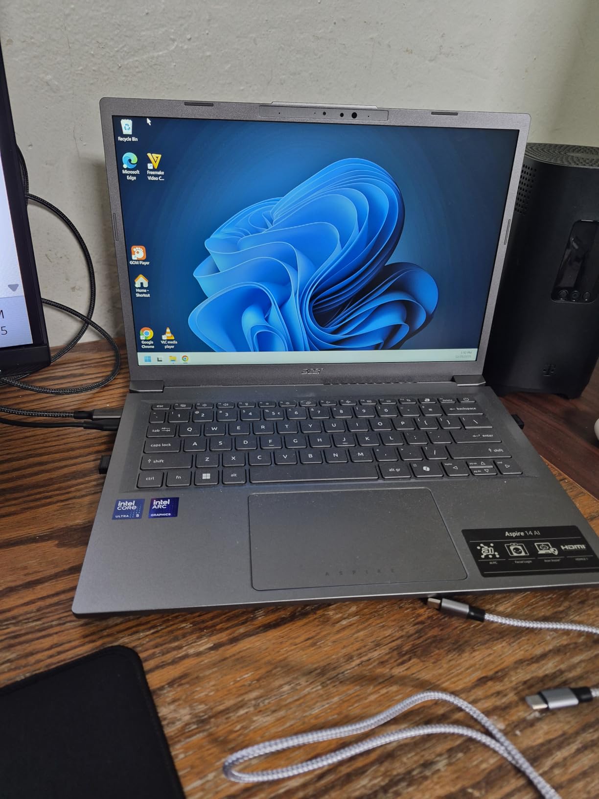 Aspire 14 AI Copilot+ PC | 14