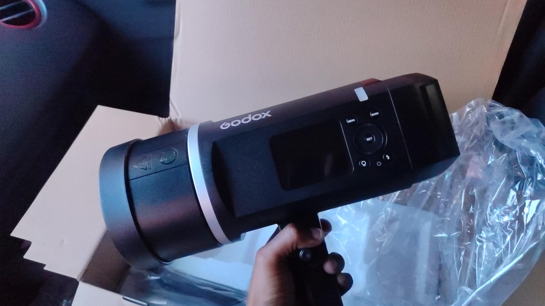 Godox AD600BMII AD600 bm(2025) Bowens Mount 600Ws Led Video Light High Speed Sync Outdoor Studio Flash Strobe with 2.4G Wireless X System,8940mAh Battery to Provide 500 Full Power Flashes Customer Review Godox AD600BMII AD600 bm(2025) Bowens Mount 600Ws Led Video Light High Speed Sync Outdoor Studio Flash Strobe with 2.4G Wireless X System,8940mAh Battery to Provide 500 Full Power Flashes - Customer Photo 4