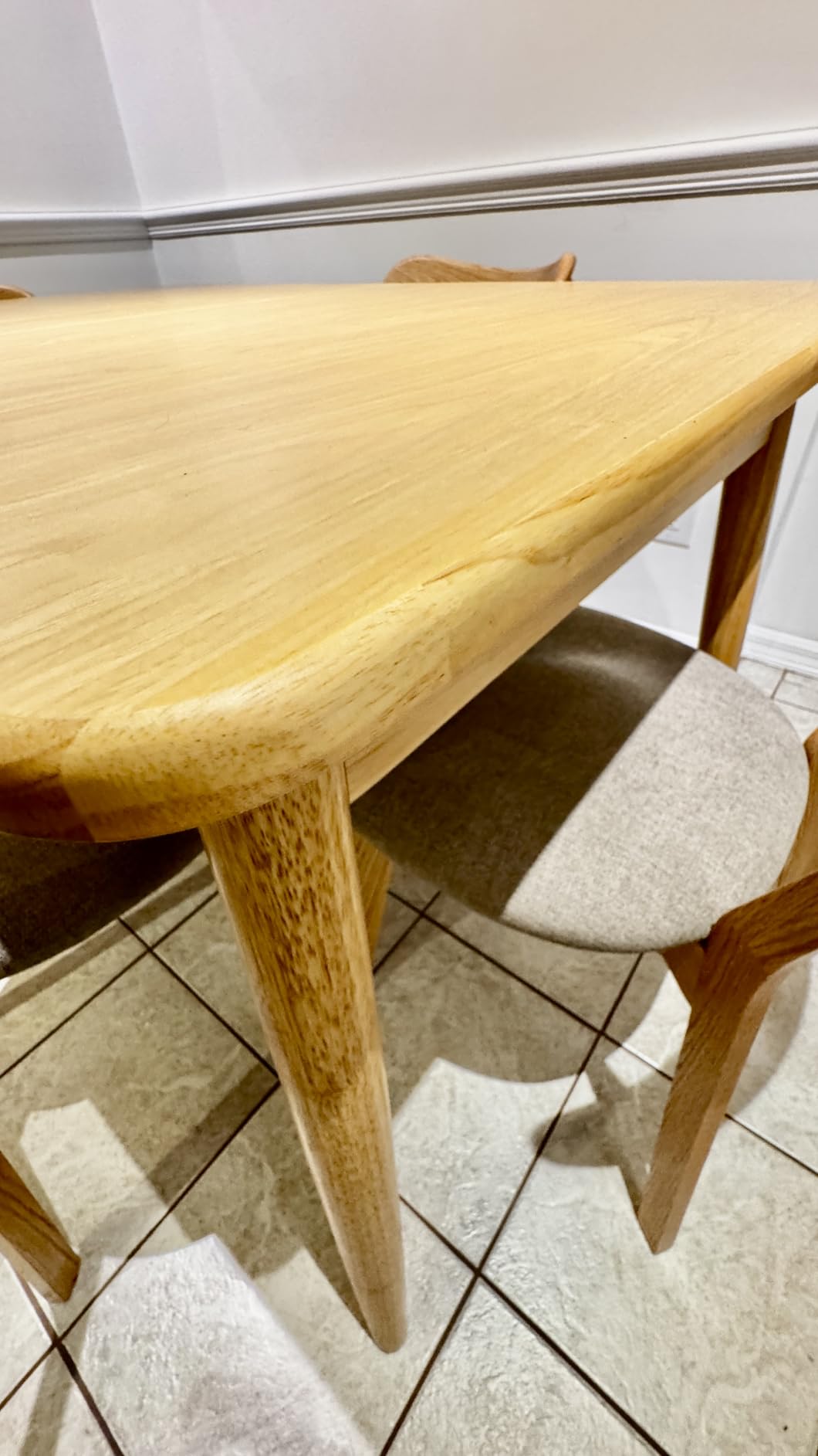 Solid Wood Extendable Dining Table for 4-8 People with Seamless Extension from 47.2 to 63 Inches, Easy Assembly, Expandable Tables for Small Spaces, Dining Room, Kitchen, Living Room, Walnut customer photo 2