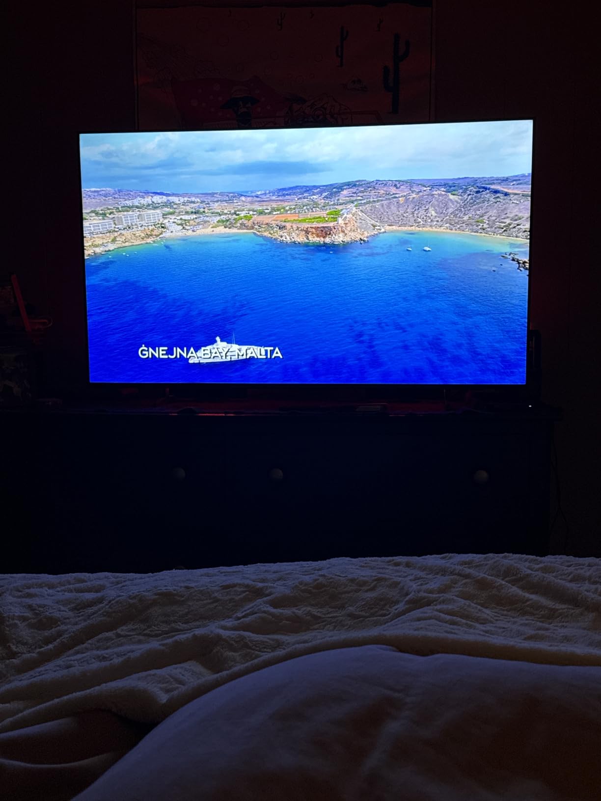 Samsung 55-Inch Class Crystal UHD U8000F 4K Smart TV (2025 Model) Endless Free Content, Crystal Processor 4K, MetalStream Design, Knox Security, Compatible with Alexa customer photo 2