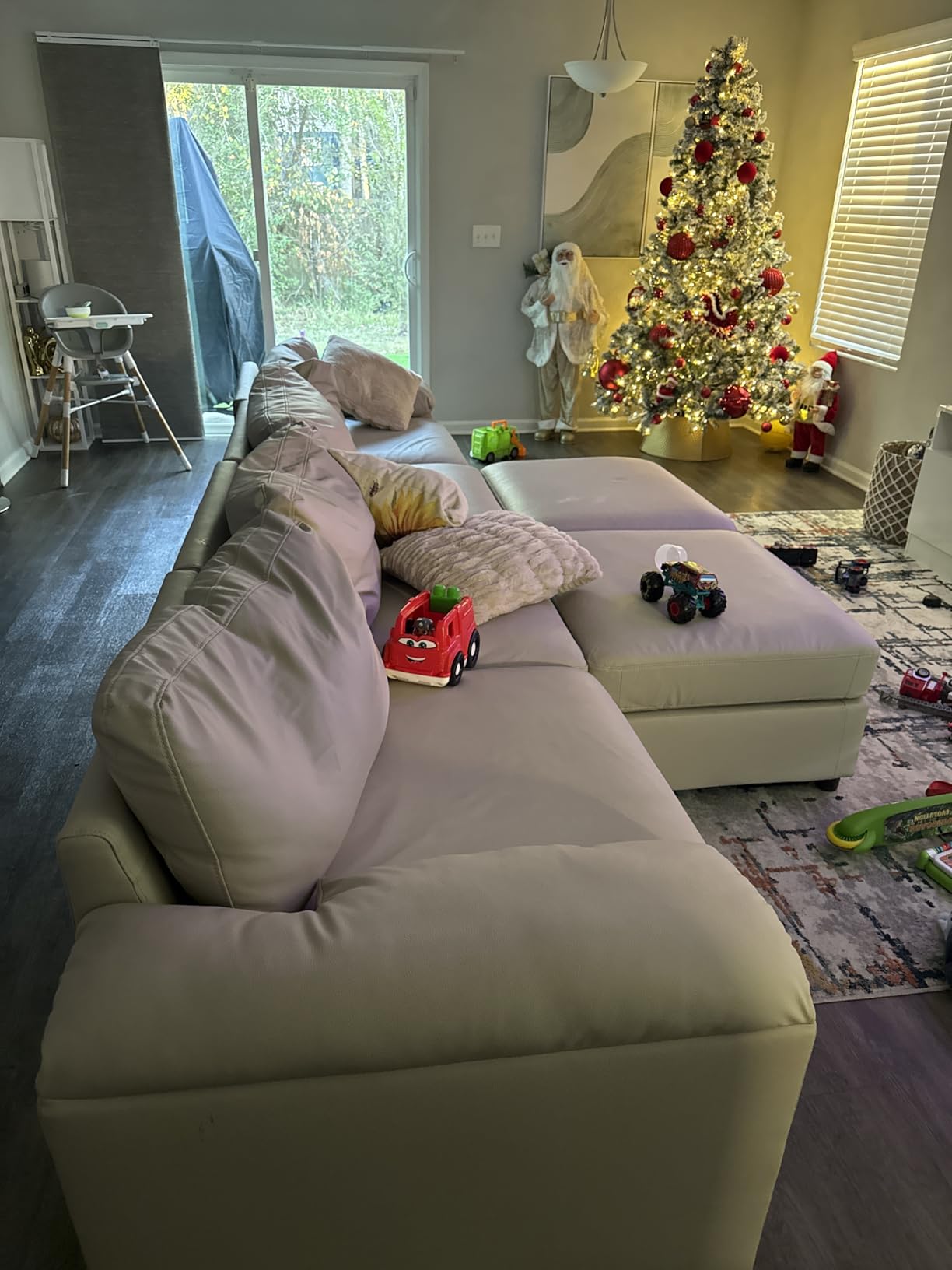 EASE MOOSE Oversized Modular Sectional Sofa, Leather Sectional Couch with Deep Seat, Extra Large U Shaped Couch Customer Review EASE MOOSE Oversized Modular Sectional Sofa, Leather Sectional Couch with Deep Seat, Extra Large U Shaped Couch - Customer Photo 1
