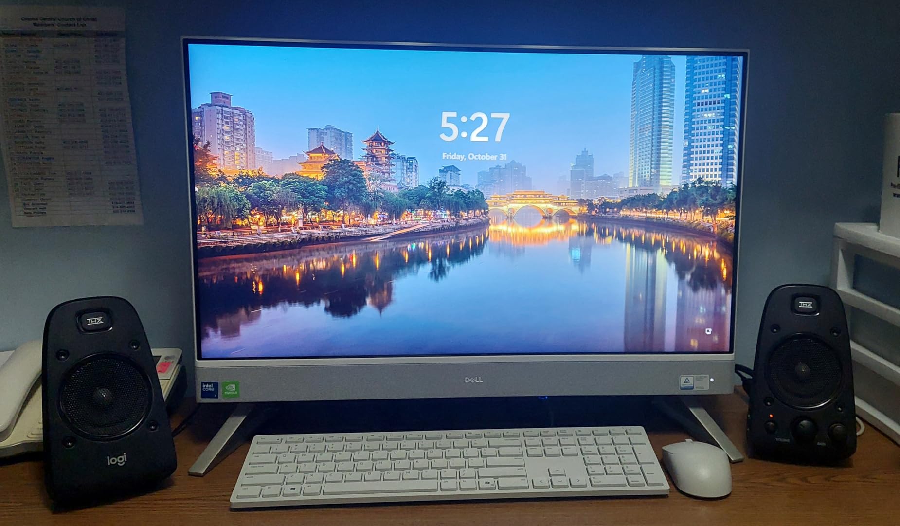 Dell 27 All-in-One Desktop ec27250-27-inch FHD (1920 x 1080) Display, Intel Core 5 Processor 120U, Intel Graphics, 16GB DDR5 RAM, 512GB SSD, Windows 11 Home, Onsite Service - White customer photo 1