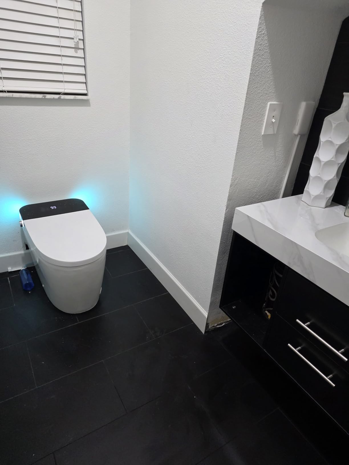 Smart Toilet with Bidet Built In, One Piece Bidet Toilet with Auto Dual Flush, Foam Shield, Modern Elongated Tankless Toilet with Foot Sensor, Heated Bidet Seat, Warm Water & Dryer,LED Display Customer Review Smart Toilet with Bidet Built In, One Piece Bidet Toilet with Auto Dual Flush, Foam Shield, Modern Elongated Tankless Toilet with Foot Sensor, Heated Bidet Seat, Warm Water & Dryer,LED Display - Customer Photo 2