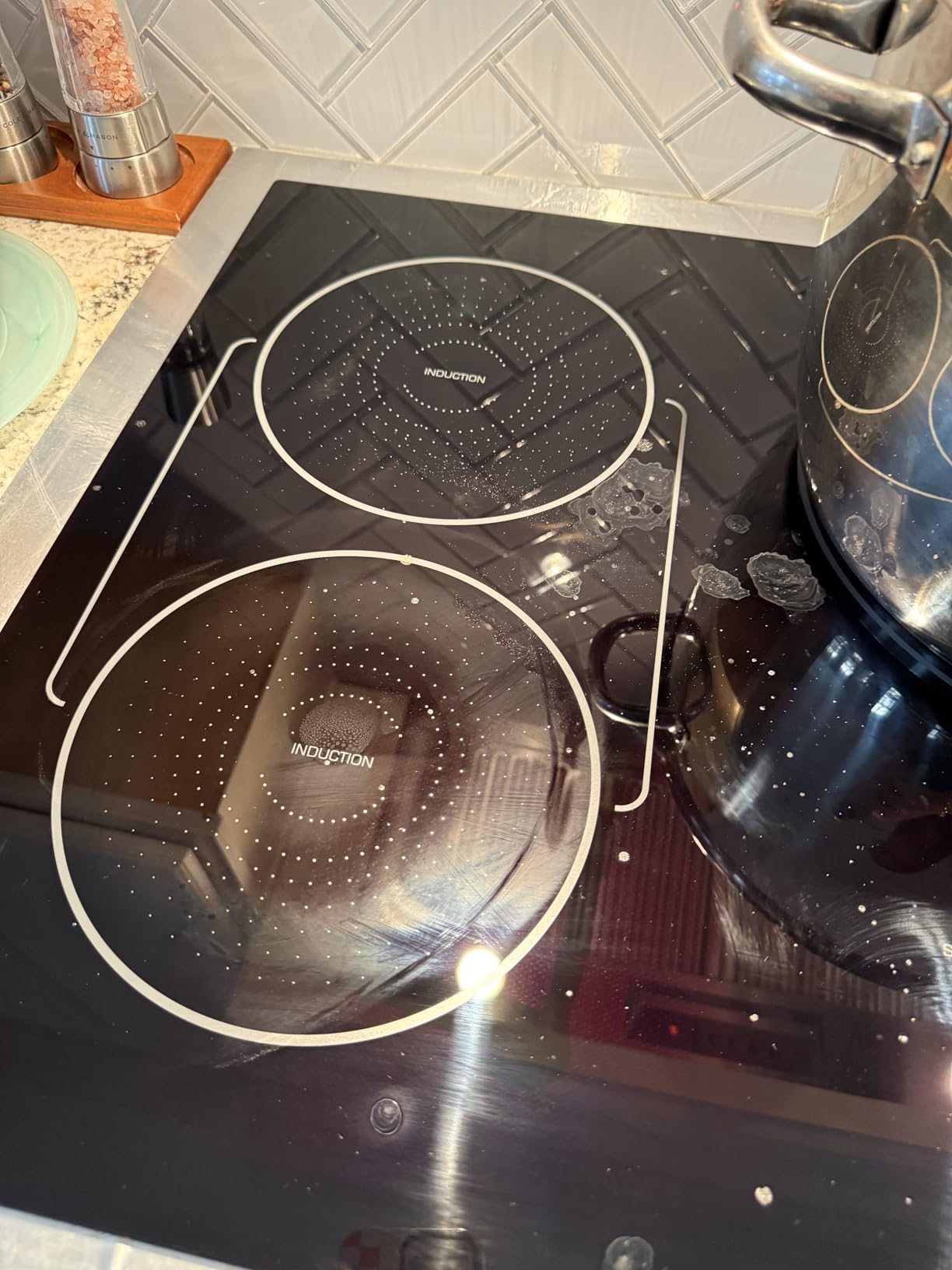 BIGoods 36 Inch Induction Cooktop 5 Burners, Flat Glass Top Electric Stove Hob with Bridge-SYNC, 3 Preset Modes Booster, Timer, Pause, Child Lock, Drop in, 208~240V/50A, Black Customer Review BIGoods 36 Inch Induction Cooktop 5 Burners, Flat Glass Top Electric Stove Hob with Bridge-SYNC, 3 Preset Modes Booster, Timer, Pause, Child Lock, Drop in, 208~240V/50A, Black - Customer Photo 2