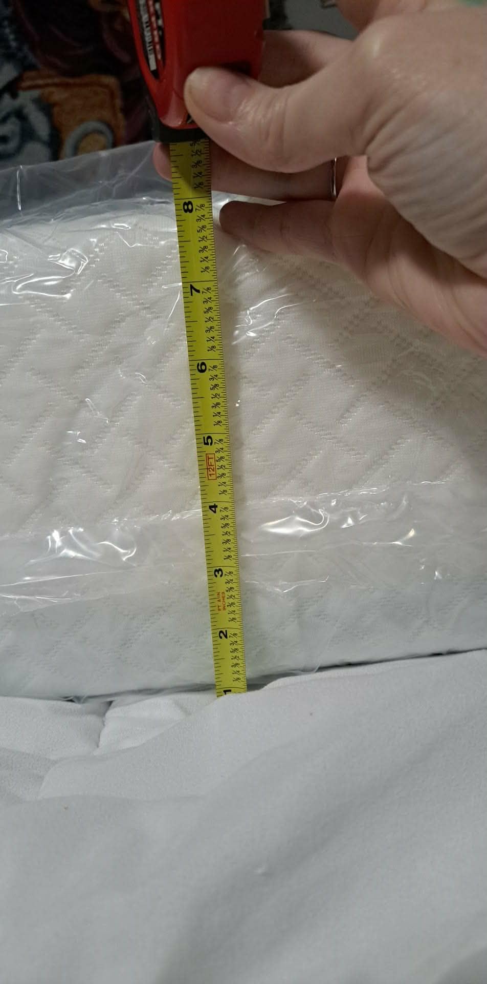 EGOHOME Twin XL Memory Foam Mattress, 10 Inch Bed Mattress in a Box with Cooling Green Tea Gel, Relieve Pressure with Medium Support, CertiPUR-US Certified Customer Review EGOHOME Twin XL Memory Foam Mattress, 10 Inch Bed Mattress in a Box with Cooling Green Tea Gel, Relieve Pressure with Medium Support, CertiPUR-US Certified - Customer Photo 3