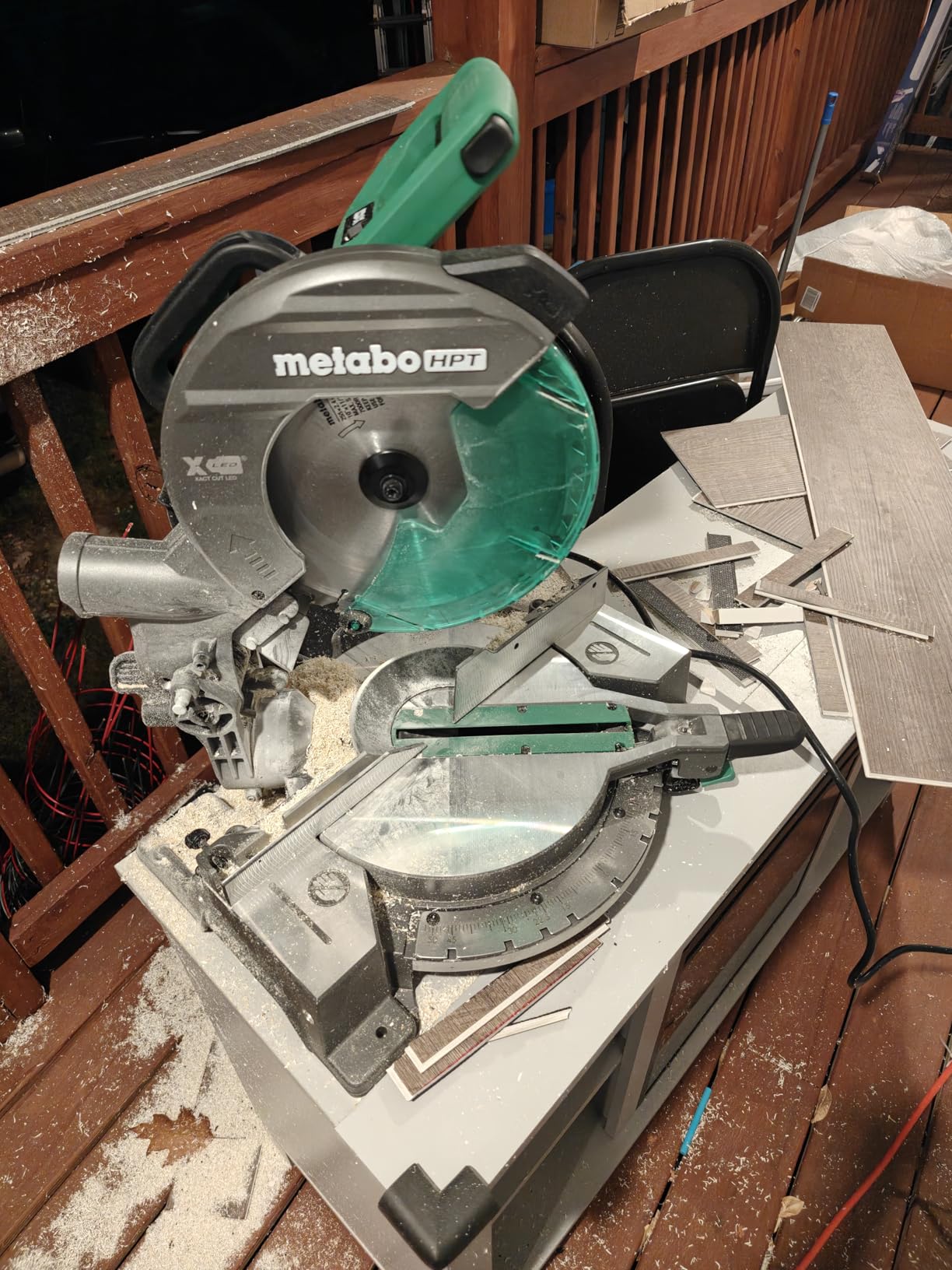 Metabo HPT 10-Inch Single Bevel Compound Miter Saw, 15-Amp Power Saw with Xact Cut Shadow Line, Precision Miter Angles, Single Bevel 0-45°, 40T TCT Miter Saw Blade, Lightweight Design, C10FCG2 Customer Review Metabo HPT 10-Inch Single Bevel Compound Miter Saw, 15-Amp Power Saw with Xact Cut Shadow Line, Precision Miter Angles, Single Bevel 0-45°, 40T TCT Miter Saw Blade, Lightweight Design, C10FCG2 - Customer Photo 2