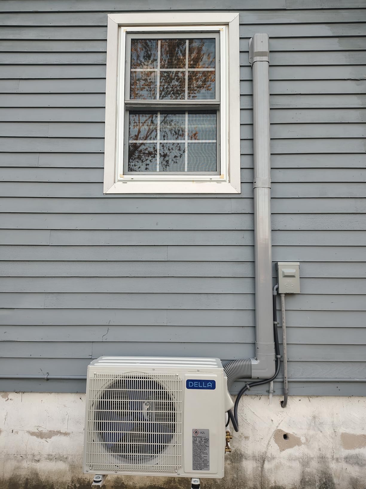 DELLA Serena 22 SEER2 18000 BTU Smart Wifi Mini Split Heat Pump Works with Alexa, Energy Star 1.5 Ton Pre-Charged 230V Ductless AC Unit Inverter System for Rooms up to 1000Sq.Ft, 16.4ft Install Kit Customer Review DELLA Serena 22 SEER2 18000 BTU Smart Wifi Mini Split Heat Pump Works with Alexa, Energy Star 1.5 Ton Pre-Charged 230V Ductless AC Unit Inverter System for Rooms up to 1000Sq.Ft, 16.4ft Install Kit - Customer Photo 2