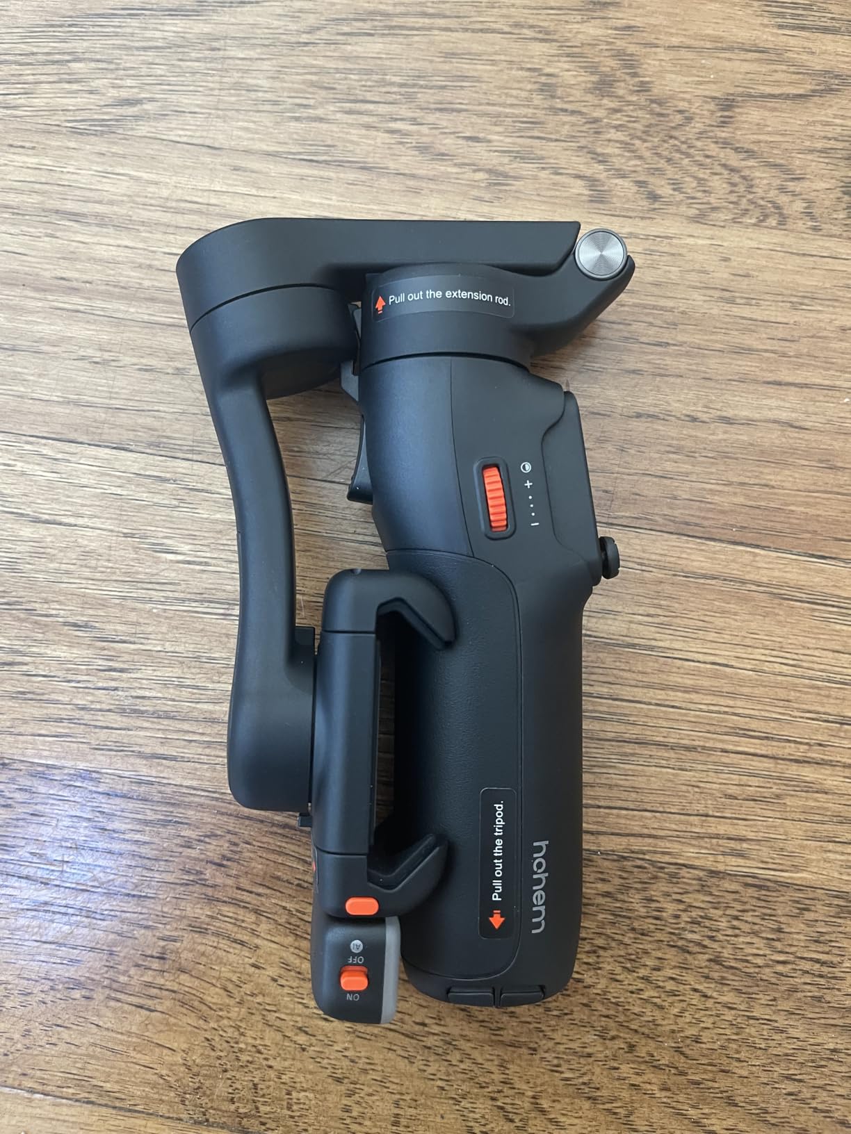 hohem iSteady V3 Ultra Gimbal Stabilizer for iPhone, Phone Gimbal with AI Auto Tracking, Detachable Touchscreen Remote, Built-in Extension Rod, Tripod, Fill Light, for Vlog, Travel, Pet, Fitness Customer Review hohem iSteady V3 Ultra Gimbal Stabilizer for iPhone, Phone Gimbal with AI Auto Tracking, Detachable Touchscreen Remote, Built-in Extension Rod, Tripod, Fill Light, for Vlog, Travel, Pet, Fitness - Customer Photo 2