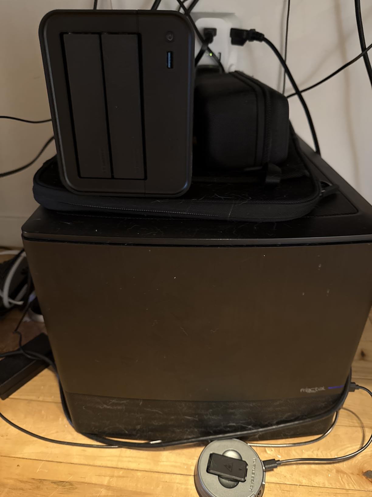 TERRAMASTER F2-425 2-Bay NAS Storage - Intel x86 Quad-Core CPU, 4GB RAM, 2.5GbE LAN, Network Attached Storage Multimedia Server for Home Users (Diskless) Customer Review TERRAMASTER F2-425 2-Bay NAS Storage - Intel x86 Quad-Core CPU, 4GB RAM, 2.5GbE LAN, Network Attached Storage Multimedia Server for Home Users (Diskless) - Customer Photo 2