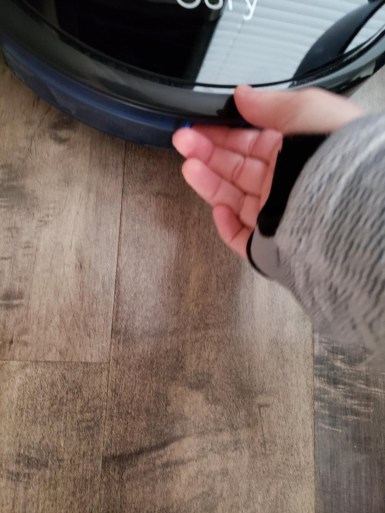 eufy Robot Vacuum E25, HydroJet System with Roller Mop, 20,000 Pa Turbo Suction, All-in-One Robot Vacuum and Mop Combo, Edge-to-Corner Cleaning, Zero-Tangle Design, AI Obstacle Avoidance (Upgraded) Customer Review eufy Robot Vacuum E25, HydroJet System with Roller Mop, 20,000 Pa Turbo Suction, All-in-One Robot Vacuum and Mop Combo, Edge-to-Corner Cleaning, Zero-Tangle Design, AI Obstacle Avoidance (Upgraded) - Customer Photo 2