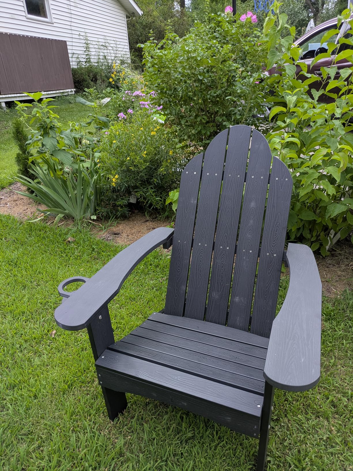 LUE BONA HDPE Adirondack Chairs Set of 4, Plastic Adirondack Chairs with Cup Holder Weather Resistant for Outdoor, Patio, Lawn, Garden, Backyard Deck, Fire Pit, Black - Customer Photo 2