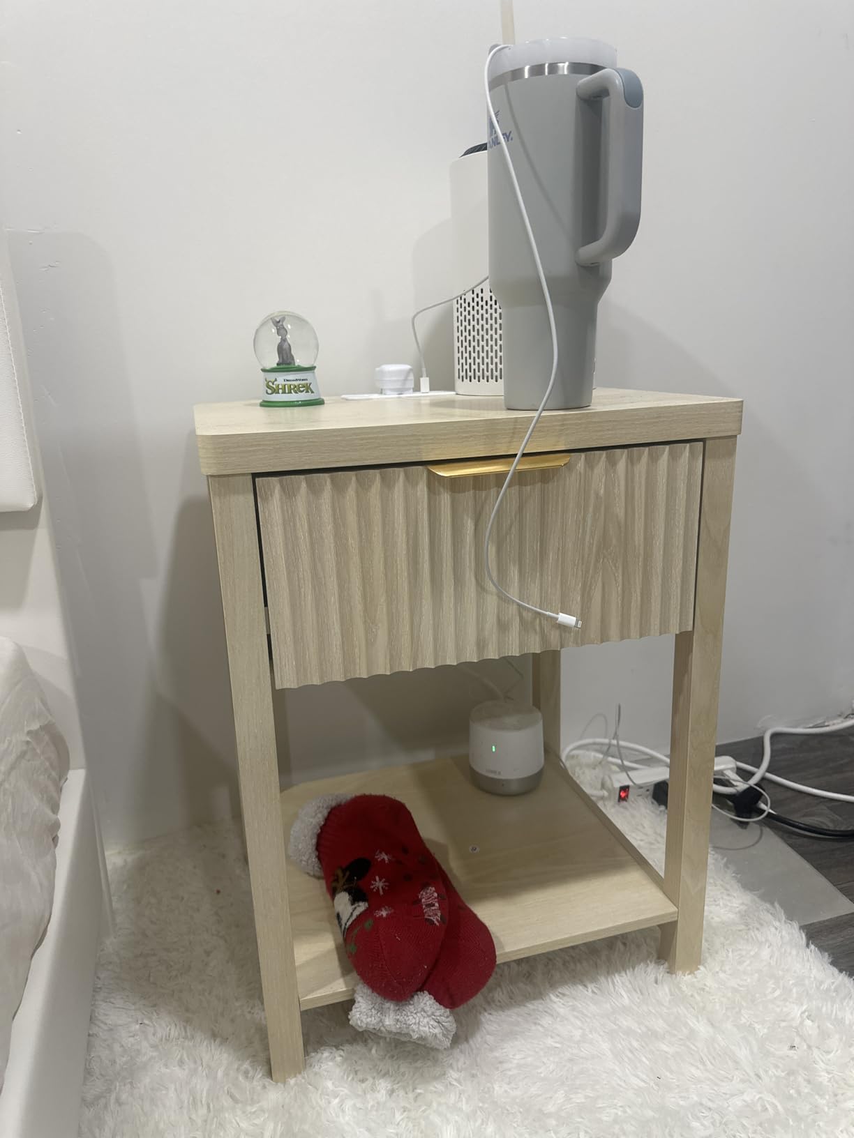 Lulive Night Stand Set 2, Fluted Nightstand with Charging Station, Wood Modern Bedside End Table with Storage Drawer for Bedroom, Save Space (Set of 2, Natural Oak) - Customer Photo 1