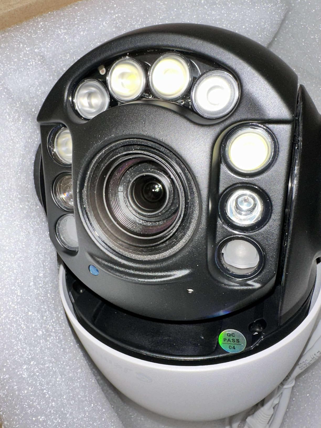 Jennov 6MP PoE IP Camera Outdoor with Pan Tilt 20X Optical Zoom, 360 Speed Dome PTZ Security Camera with 160ft IR Night Vision, Spotlights Color Night Vision, Human Detection, Onvif Compatible customer photo 1