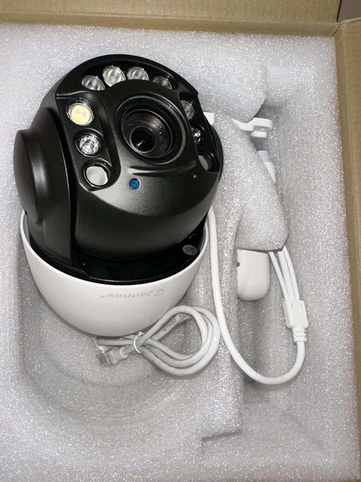 Jennov 6MP PoE IP Camera Outdoor with Pan Tilt 20X Optical Zoom, 360 Speed Dome PTZ Security Camera with 160ft IR Night Vision, Spotlights Color Night Vision, Human Detection, Onvif Compatible customer photo 2