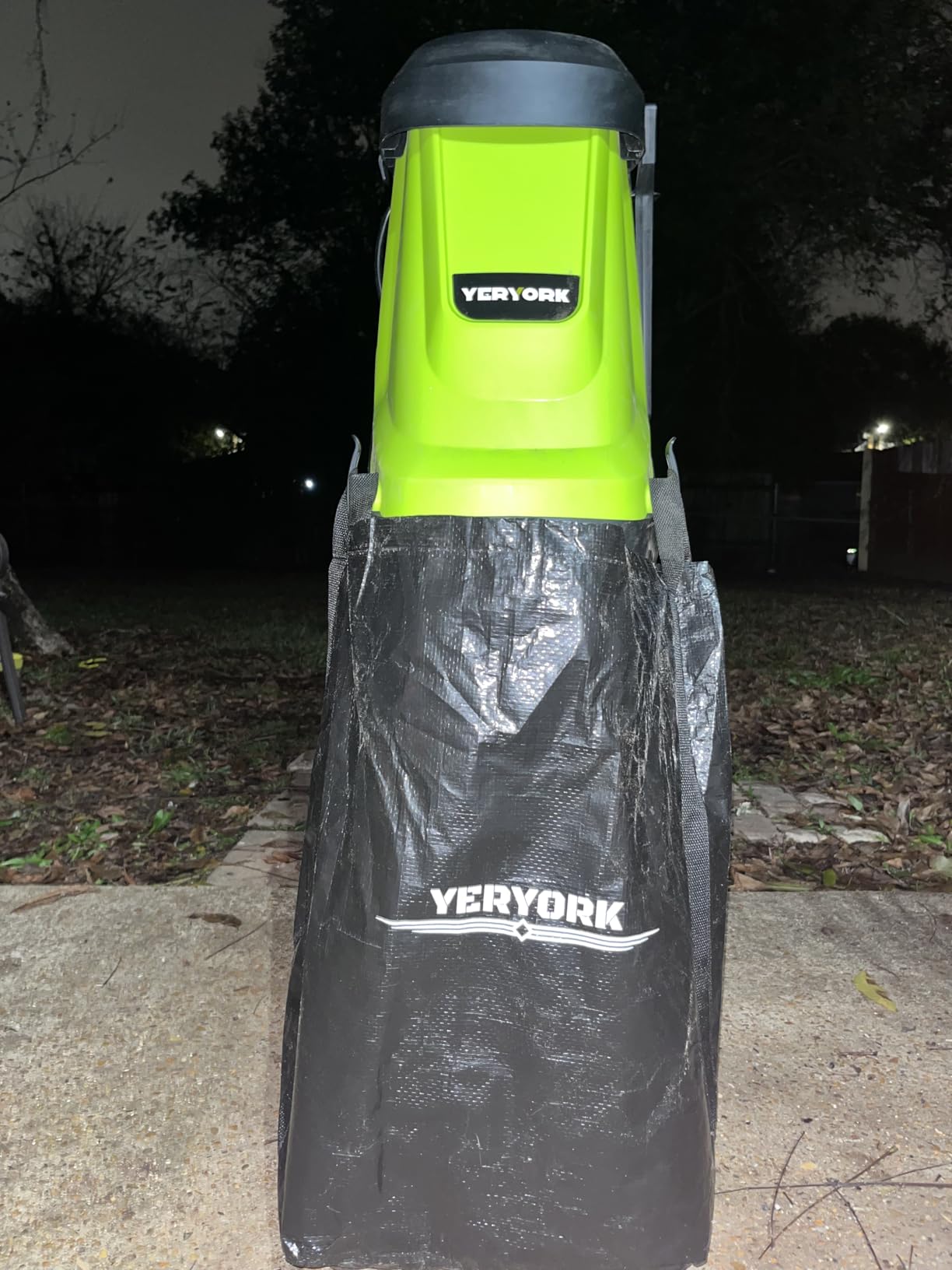 Yeryork Wood Chipper, 15-Amp 1.8