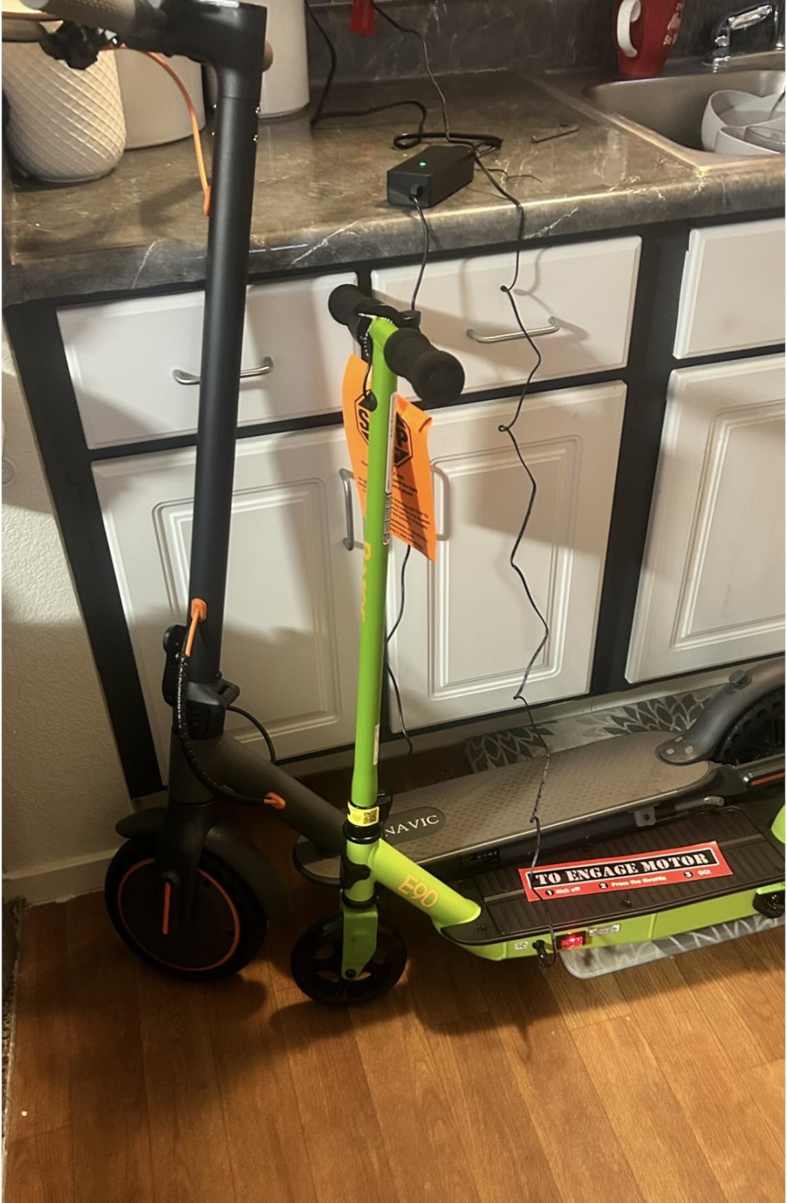 NAVIC Electric Scooter with Dual Suspension/Braking, 350W/500W Motor, 19/22 Mph,Max 22/25/27/49Miles Range, Foldable E Scooter for Adults with App - Customer Photo 2