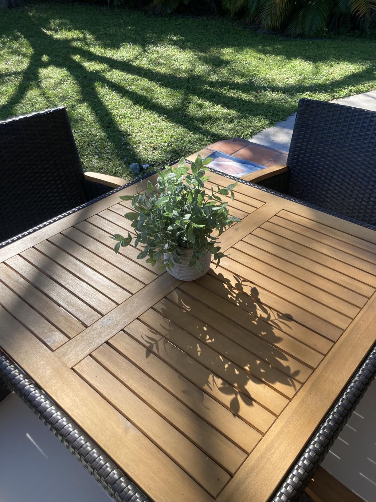 Wisteria Lane Patio Outdoor Table and Chairs Set, Rattan Outdoor Patio Furniture Set with Removable Cushions, Outdoor Patio Dining Sets with Acacia Wood Tabletop for Deck Garden Backyard, Brown customer photo 2