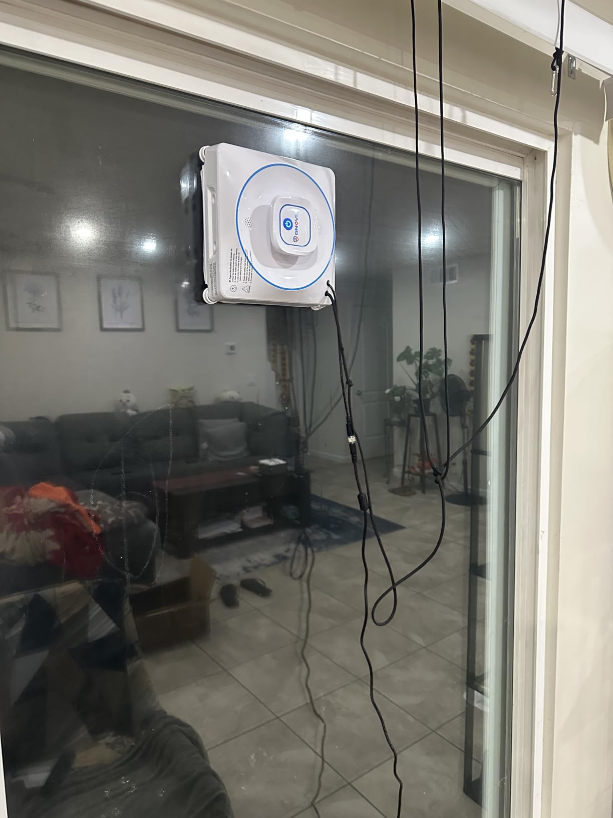 Window Cleaning Robot, 8000Pa Auto Window Cleaner with Intelligent Path Planning, 15-Stage Anti-Fall for High-Rise Glass, App & Remote Control, Hands-Free for Tile & Floor-to-Ceiling Windows Customer Review Window Cleaning Robot, 8000Pa Auto Window Cleaner with Intelligent Path Planning, 15-Stage Anti-Fall for High-Rise Glass, App & Remote Control, Hands-Free for Tile & Floor-to-Ceiling Windows - Customer Photo 2