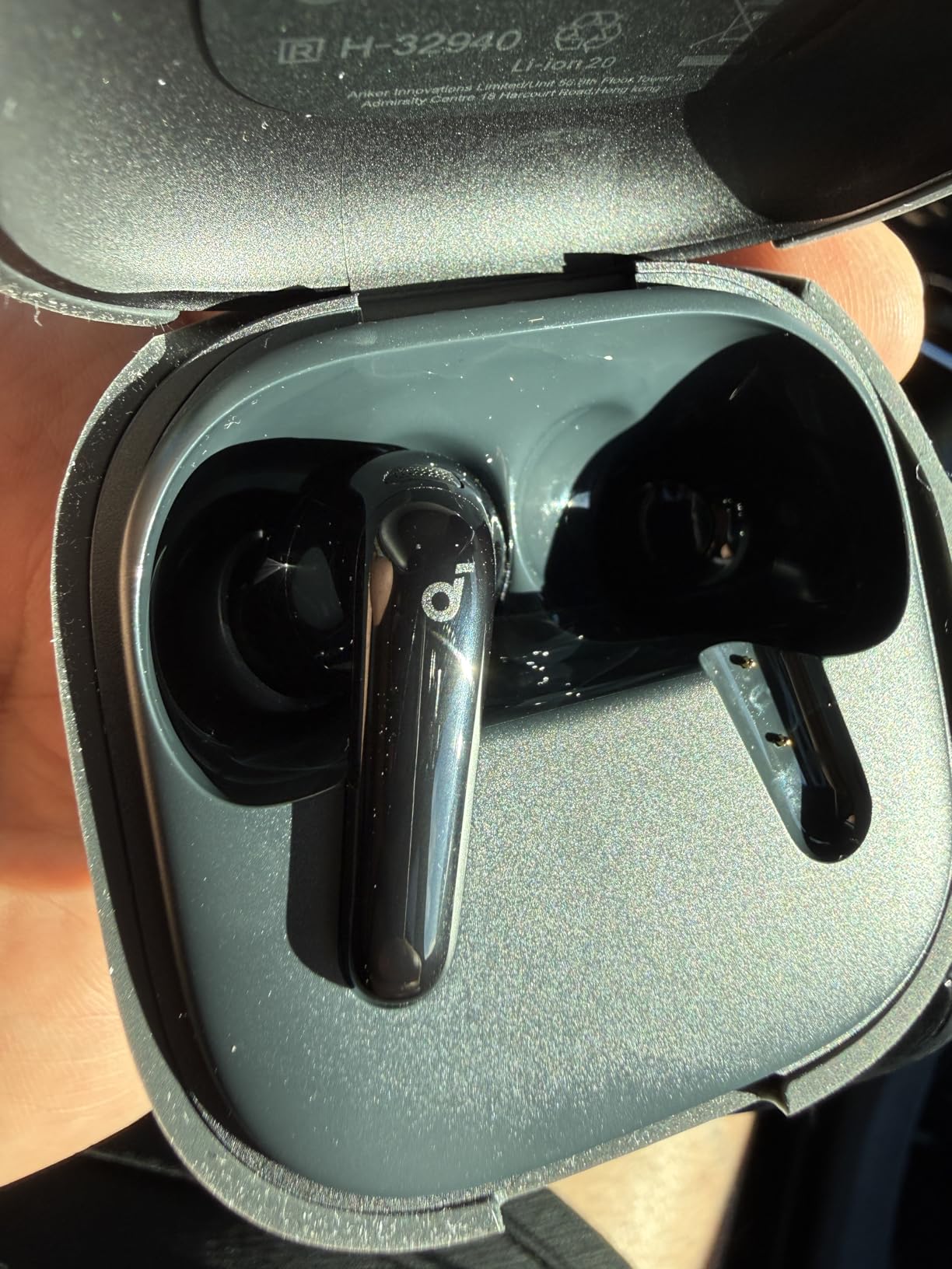 Soundcore P31i by Anker, Real-Time Adaptive Noise Cancelling, Hi-Res Sound, Translation Earbuds, 50H Playtime, Wireless Earbuds, Bluetooth Earphones, Spatial Audio, Fast Charging, IP55 Customer Review Soundcore P31i by Anker, Real-Time Adaptive Noise Cancelling, Hi-Res Sound, Translation Earbuds, 50H Playtime, Wireless Earbuds, Bluetooth Earphones, Spatial Audio, Fast Charging, IP55 - Customer Photo 4