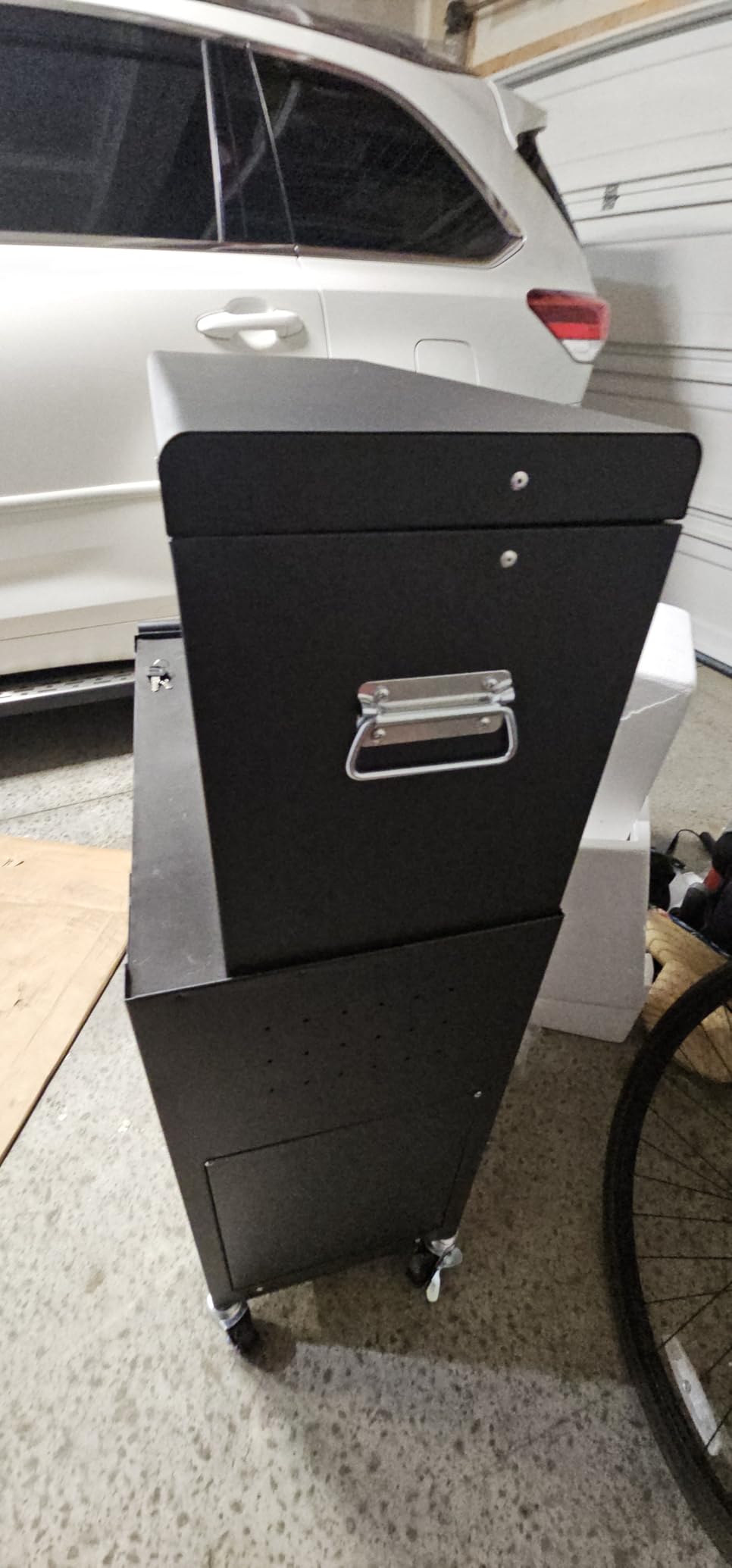 TUFFIOM 5-Drawer Rolling Tool Chest, Tool Storage Cabinet w/Drawers, Lockable Wheels, Detachable Top & Adjustable Shelf Customer Review TUFFIOM 5-Drawer Rolling Tool Chest, Tool Storage Cabinet w/Drawers, Lockable Wheels, Detachable Top & Adjustable Shelf - Customer Photo 1