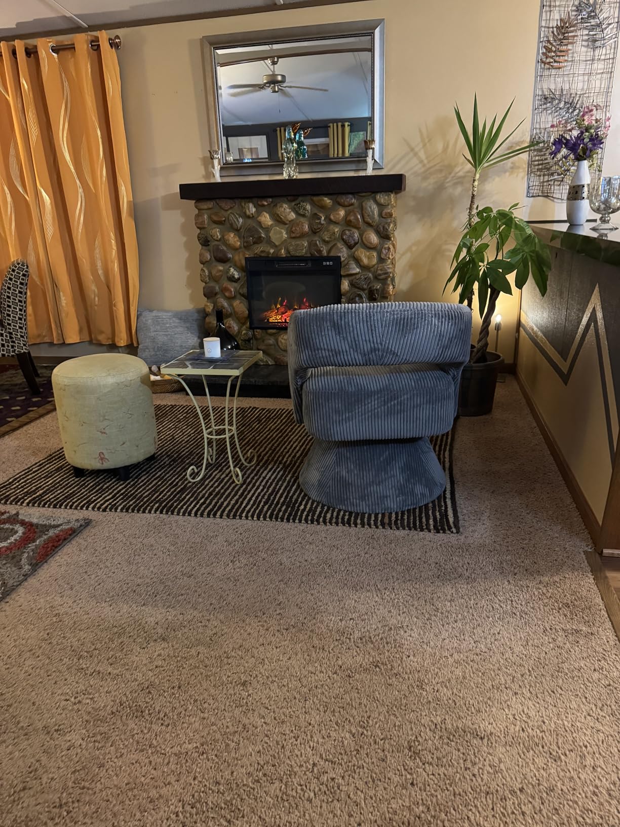 LINSY Swivel Barrel Chair, 360 Modern Swivel Accent Chair Boucle Swivel Chair Round Gray Corduroy Chairs with Arms, Small Barrel Chair for Small Spaces Bedroom Living Room Customer Review LINSY Swivel Barrel Chair, 360 Modern Swivel Accent Chair Boucle Swivel Chair Round Gray Corduroy Chairs with Arms, Small Barrel Chair for Small Spaces Bedroom Living Room - Customer Photo 1