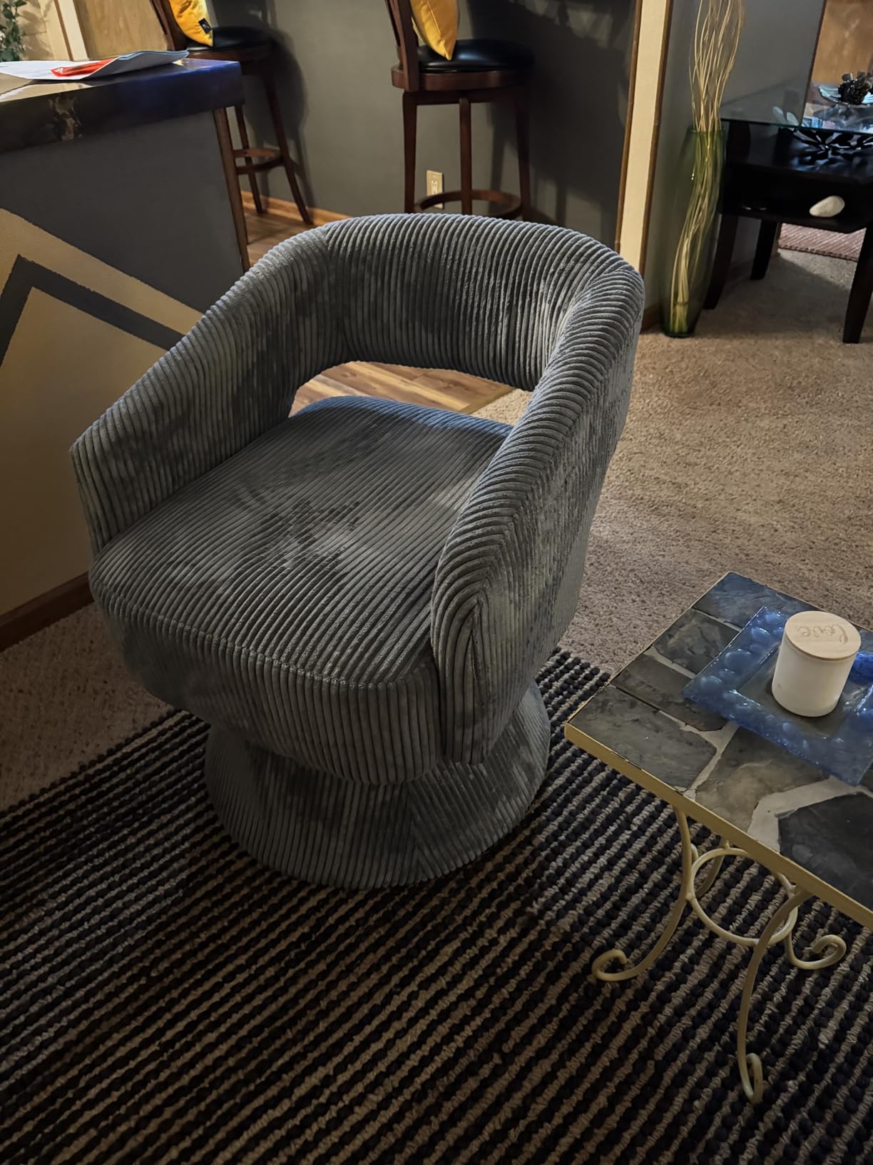 LINSY Swivel Barrel Chair, 360 Modern Swivel Accent Chair Boucle Swivel Chair Round Gray Corduroy Chairs with Arms, Small Barrel Chair for Small Spaces Bedroom Living Room Customer Review LINSY Swivel Barrel Chair, 360 Modern Swivel Accent Chair Boucle Swivel Chair Round Gray Corduroy Chairs with Arms, Small Barrel Chair for Small Spaces Bedroom Living Room - Customer Photo 2