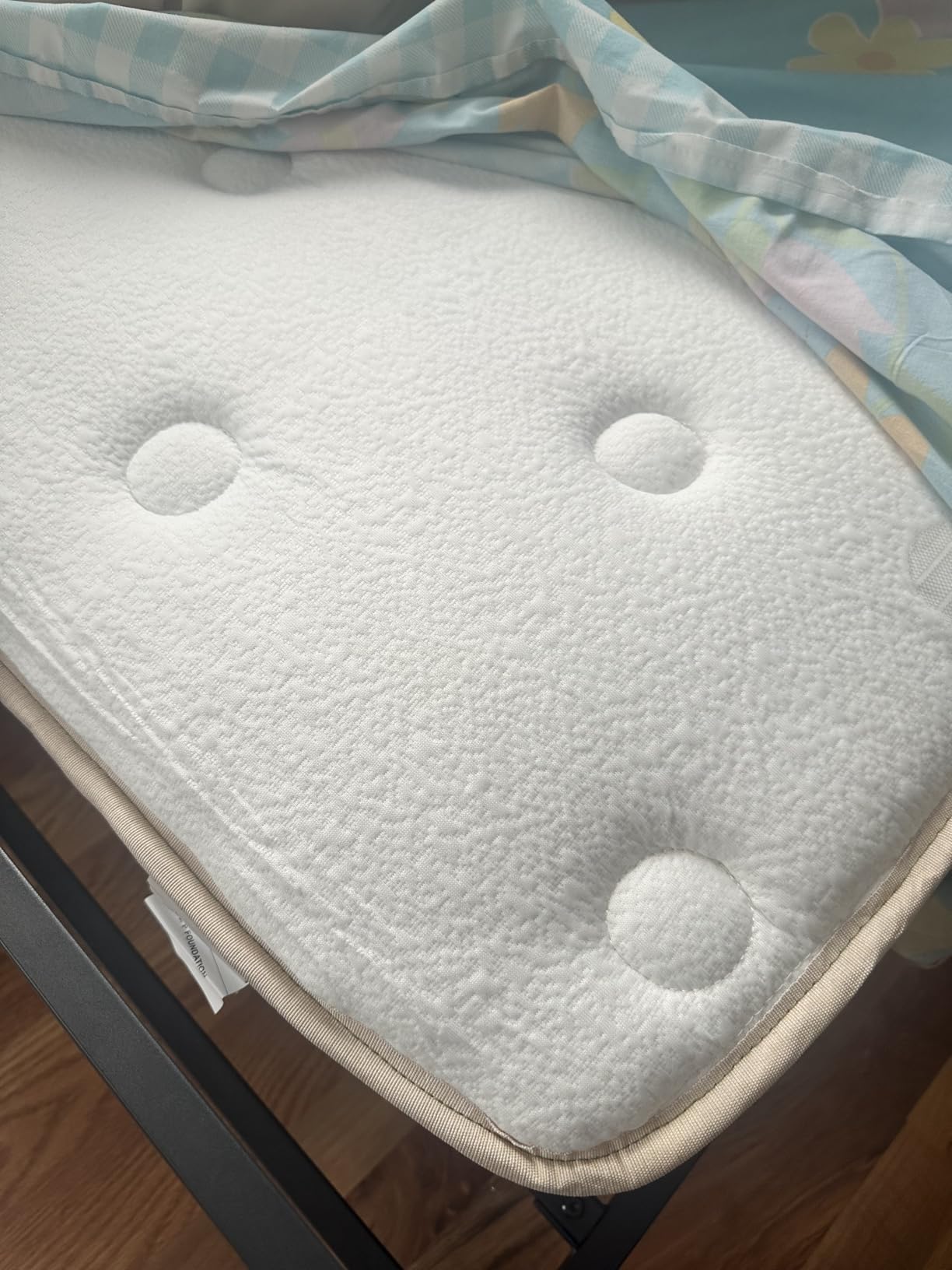 HIRELIX 14 Inch King Hybrid Mattress, Medium Plush with Memory Foam and Individually Wrapped Pocket Coils, Fiberglass-Free, CertiPUR-US Certified - Customer Photo 2