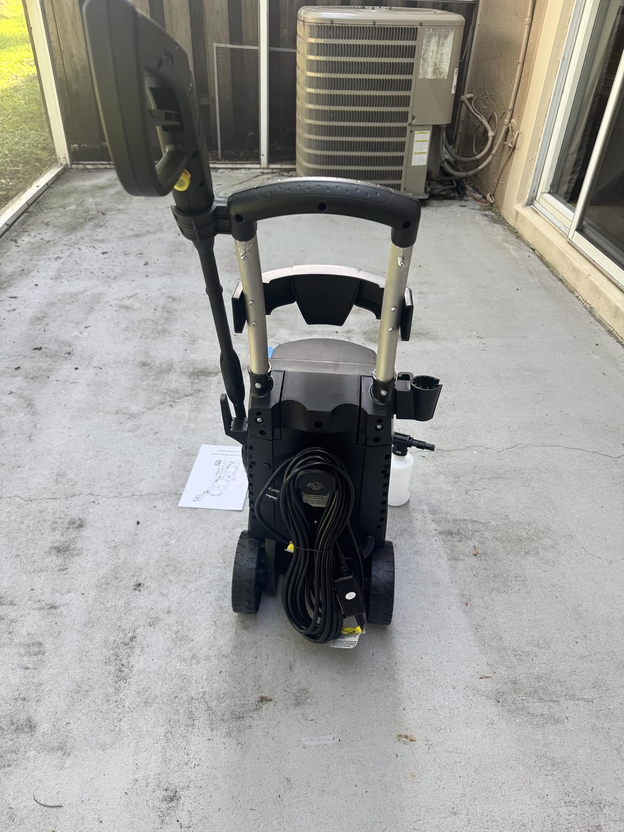 4200PSI Gas Pressure Washer, 2.8GPM Commercial Power Washer Gas Powered, 212cc 7.0 HP Engine, Includes 0.7L Soap Tank,5 QC Nozzles,25' Hose,Car Wash Machine/Car/Driveway, EPA/CARB/ETLCompliant (Black) - Customer Photo 2