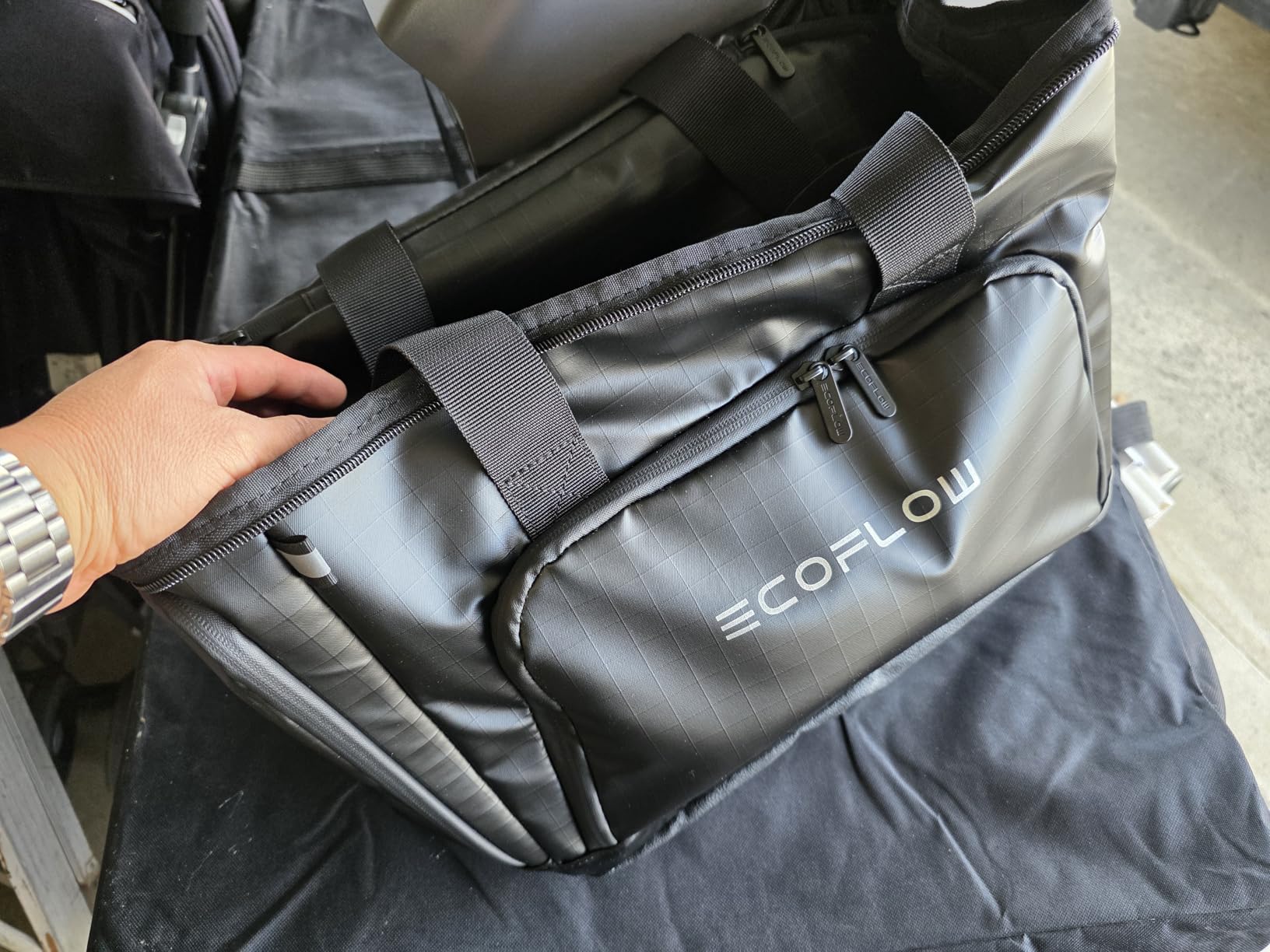 EF ECOFLOW Portable Power Station DELTA 3 Classic, 1024Wh LiFePO4 Battery, 1800W AC/100W USB-C Output, 1 Hr Fast Charge, Solar Generator for Home Backup, Camping & RVs (Solar Panel Optional) Customer Review EF ECOFLOW Portable Power Station DELTA 3 Classic, 1024Wh LiFePO4 Battery, 1800W AC/100W USB-C Output, 1 Hr Fast Charge, Solar Generator for Home Backup, Camping & RVs (Solar Panel Optional) - Customer Photo 1