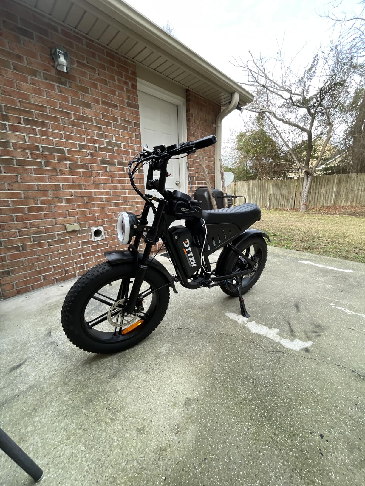 DTTZH F6/F6S/F6PRO Electric Bike for Adults with NFC & Password Unlock, 4000/2000/1500W, 50/40/33MPH, 60V 30Ah, 48V 15/25Ah E-Bike, 100-60 Miles Electric Motorcycle, 20 DTTZH F6/F6S/F6PRO Electric Bike for Adults with NFC & Password Unlock, 4000/2000/1500W, 50/40/33MPH, 60V 30Ah, 48V 15/25Ah E-Bike, 100-60 Miles Electric Motorcycle, 20