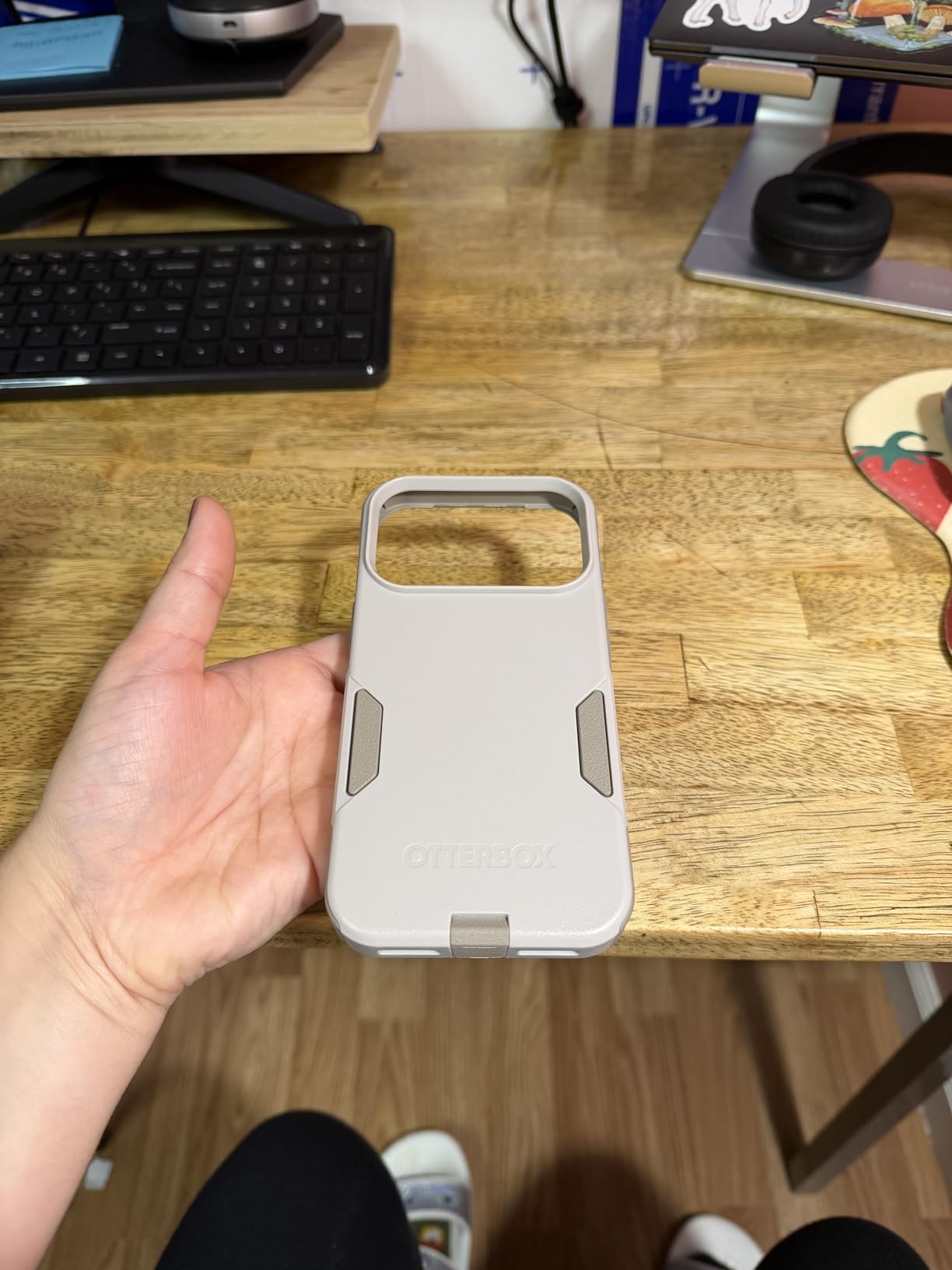 OtterBox iPhone 17 Commuter Series Case - Black - Thin & Protective iPhone Case Customer Review OtterBox iPhone 17 Commuter Series Case - Black - Thin & Protective iPhone Case - Customer Photo 1