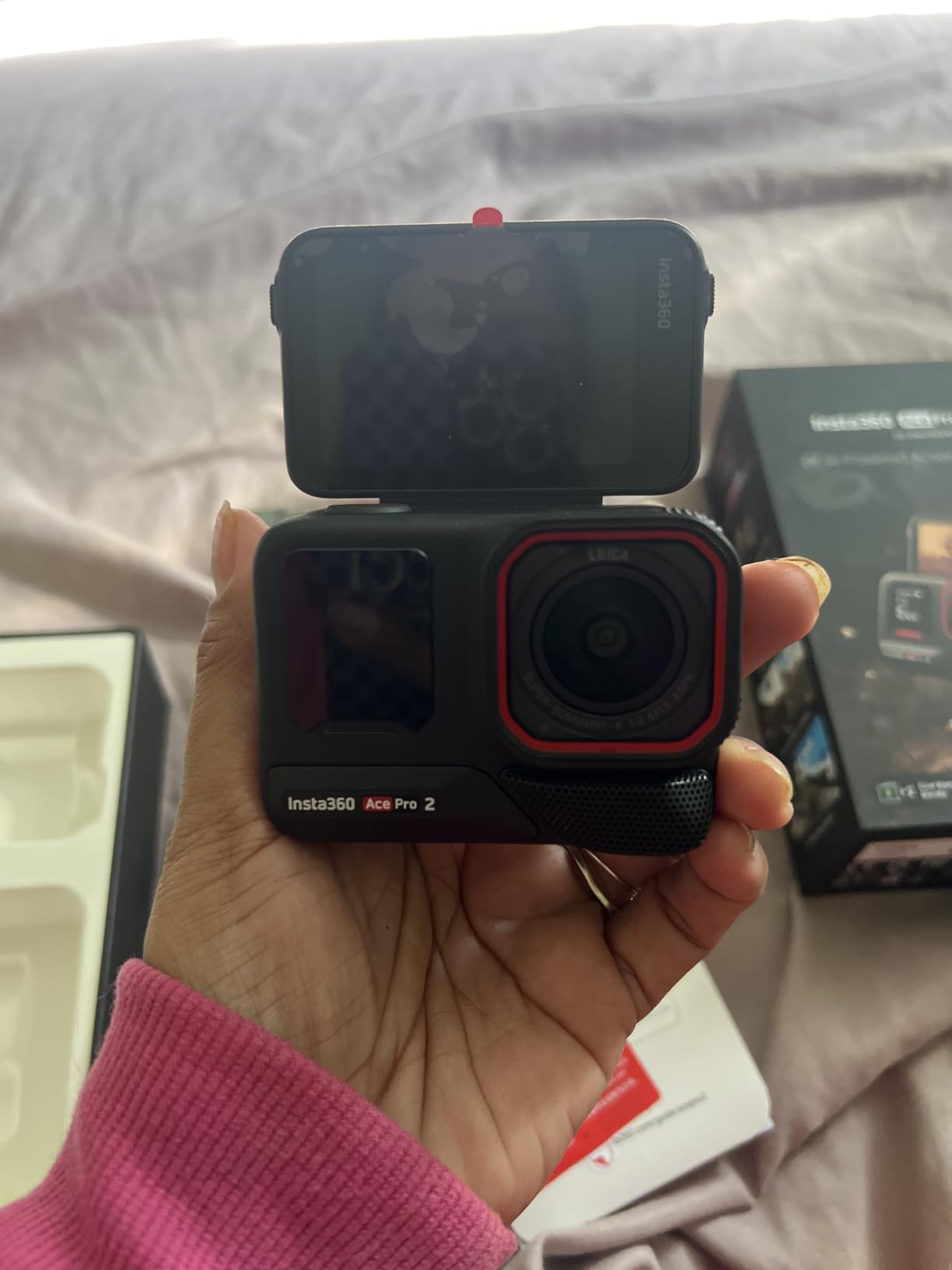 Insta360 Ace Pro 2 Vlog Bundle Dual Battery - 8K Waterproof Action Camera Co-Engineered with Leica, 1/1.3 Insta360 Ace Pro 2 Vlog Bundle Dual Battery - 8K Waterproof Action Camera Co-Engineered with Leica, 1/1.3