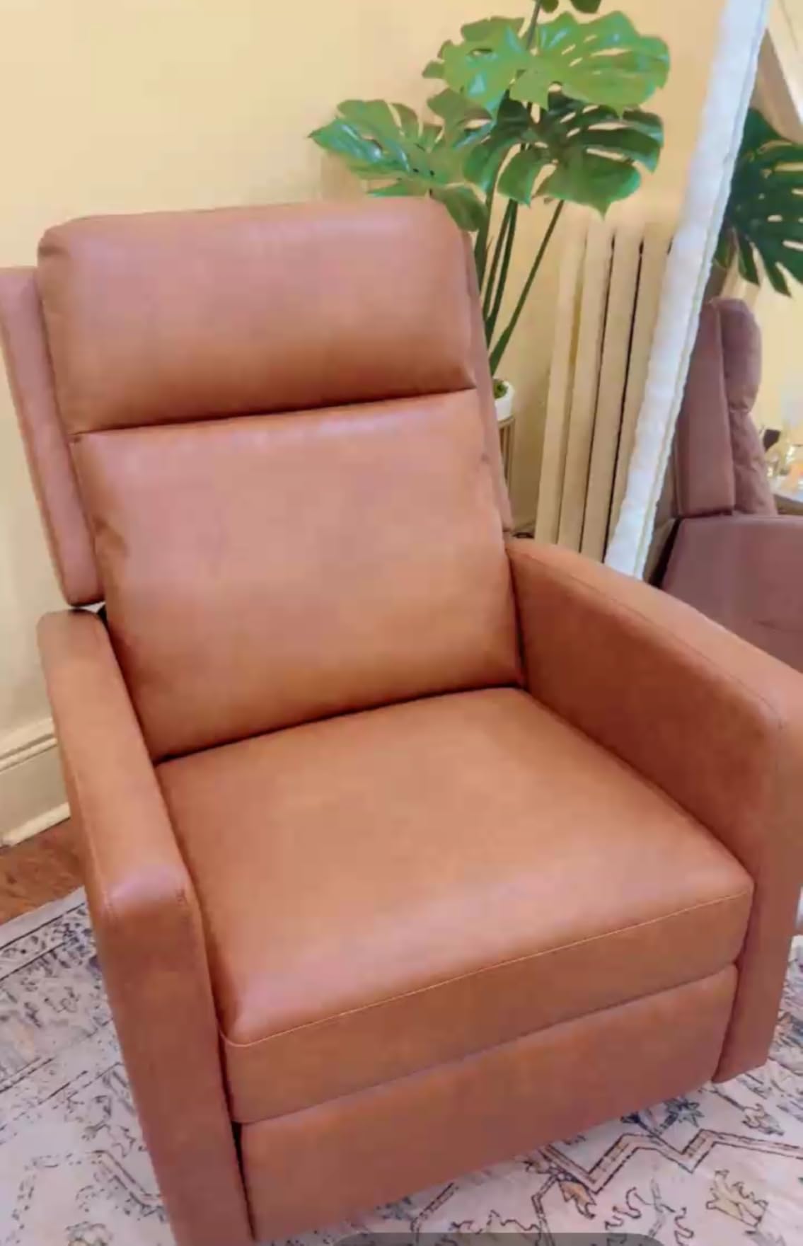 MALOL Leather Recliner Chair for Adults, Swivel Rocker Recliner for Small Spaces, Wide Glider Rocking Nursery Chair with Ergonomic High Backrest, for Home Living Room, Office, Bedroom(Chocolate Brown) Customer Review MALOL Leather Recliner Chair for Adults, Swivel Rocker Recliner for Small Spaces, Wide Glider Rocking Nursery Chair with Ergonomic High Backrest, for Home Living Room, Office, Bedroom(Chocolate Brown) - Customer Photo 2