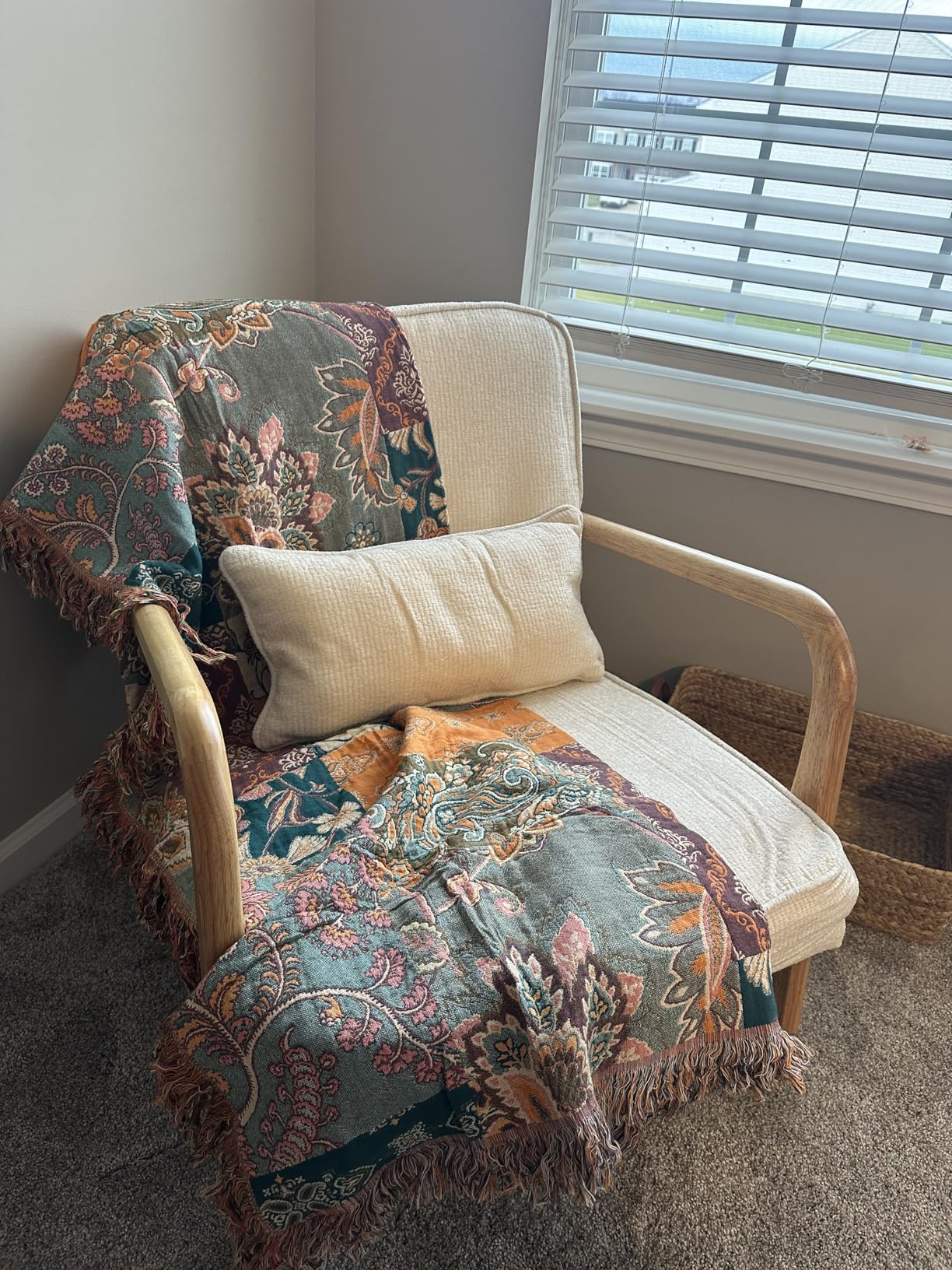 MALOL Mid-Century Accent Chair with Solid Wood Frame, Reading Relaxing Armchair Lumbar Pillow& Soft Cushion, Leisure Chair for Living Room, Bedroom, Waiting Room-Beige Customer Review MALOL Mid-Century Accent Chair with Solid Wood Frame, Reading Relaxing Armchair Lumbar Pillow& Soft Cushion, Leisure Chair for Living Room, Bedroom, Waiting Room-Beige - Customer Photo 1