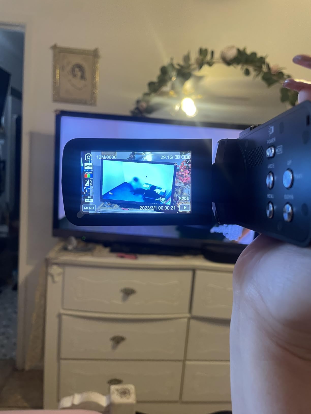 8K Video Camera Camcorder 64MP YouTube Vlogging Cameras IR Night Vision WiFi Webcam Camcorders with 18X Digital Zoom 3.0