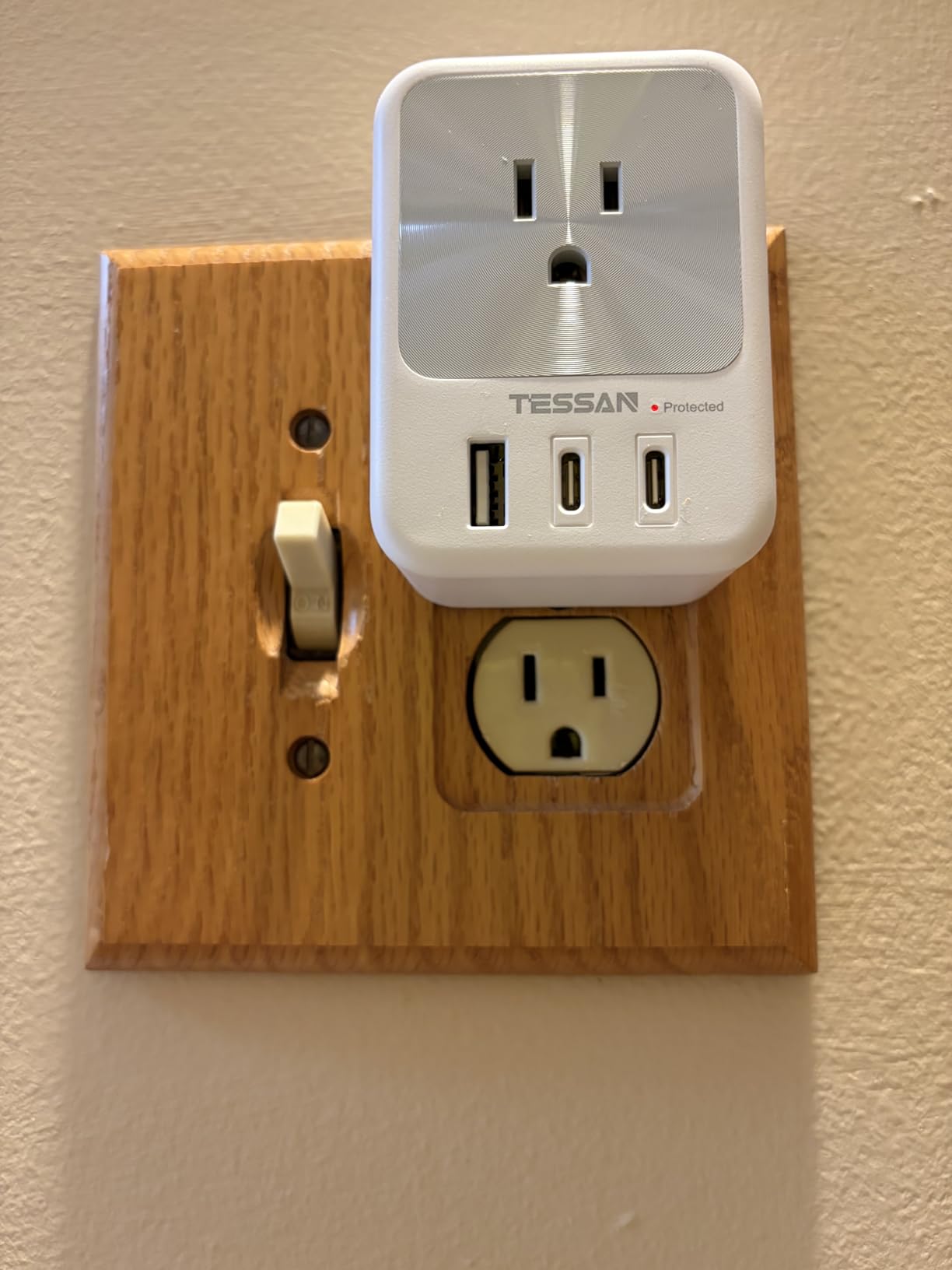 TESSAN Multi Plug Outlet Extender with USB C Review: A Compact Power Solution 3 TESSAN Multi Plug Outlet Extender with USB C Review: A Compact Power Solution – Review Image