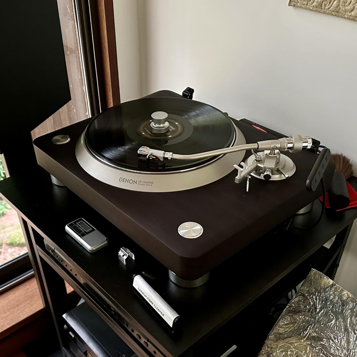 Denon DP-300F Fully Automatic Analog Turntable & Vinyl Record Player with Built-in Phono Equalizer | Turntables for Vinyl Records | Unique Tonearm Design | Hologram Vibration Analysis | Slim Design customer photo 1