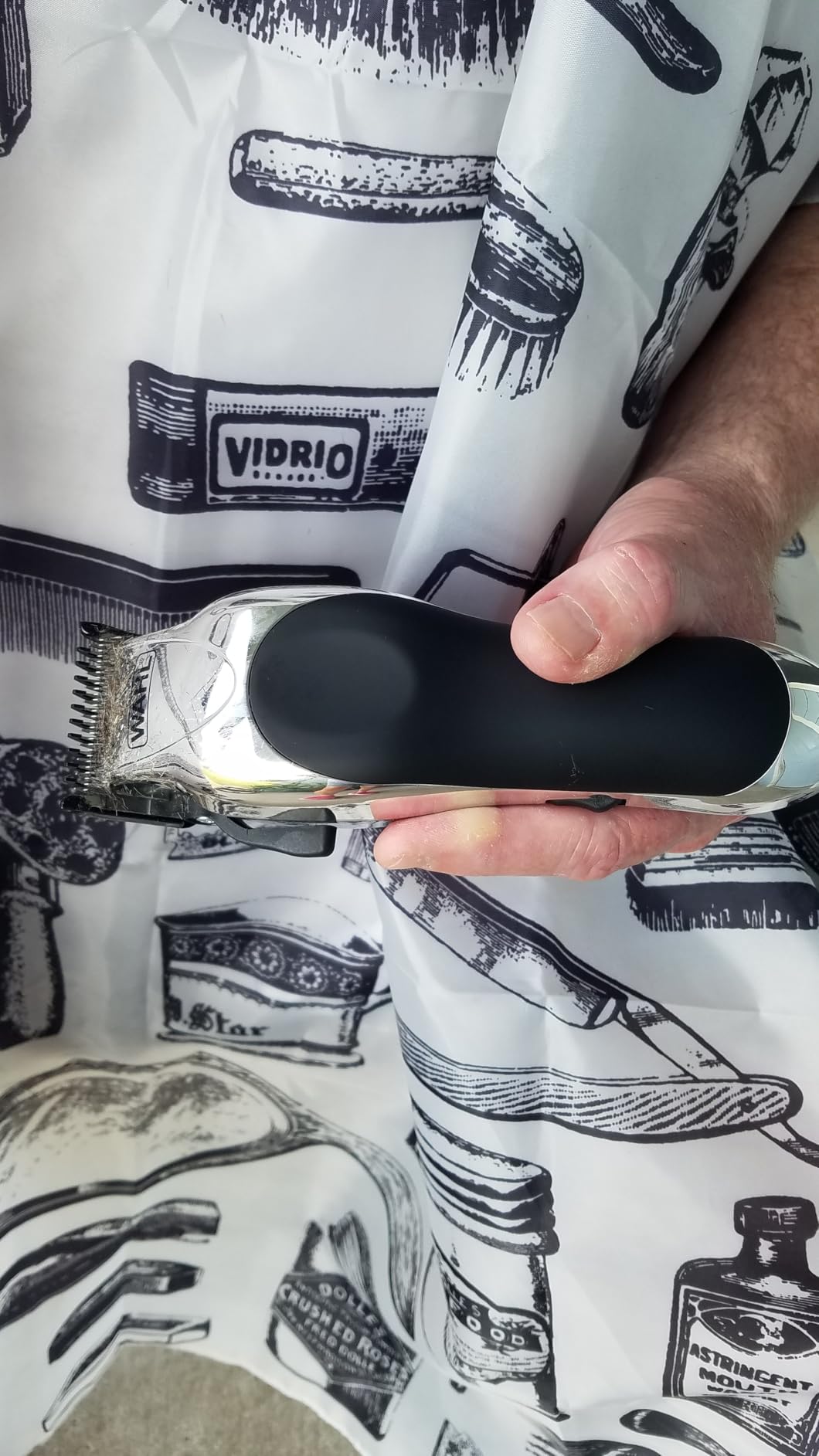 Wahl USA Chrome Pro Corded Clipper Complete Haircutting Kit for Men - Powerful Total Hair Clipping, Beard Trimming, & Grooming - Model 3024635 customer photo 2