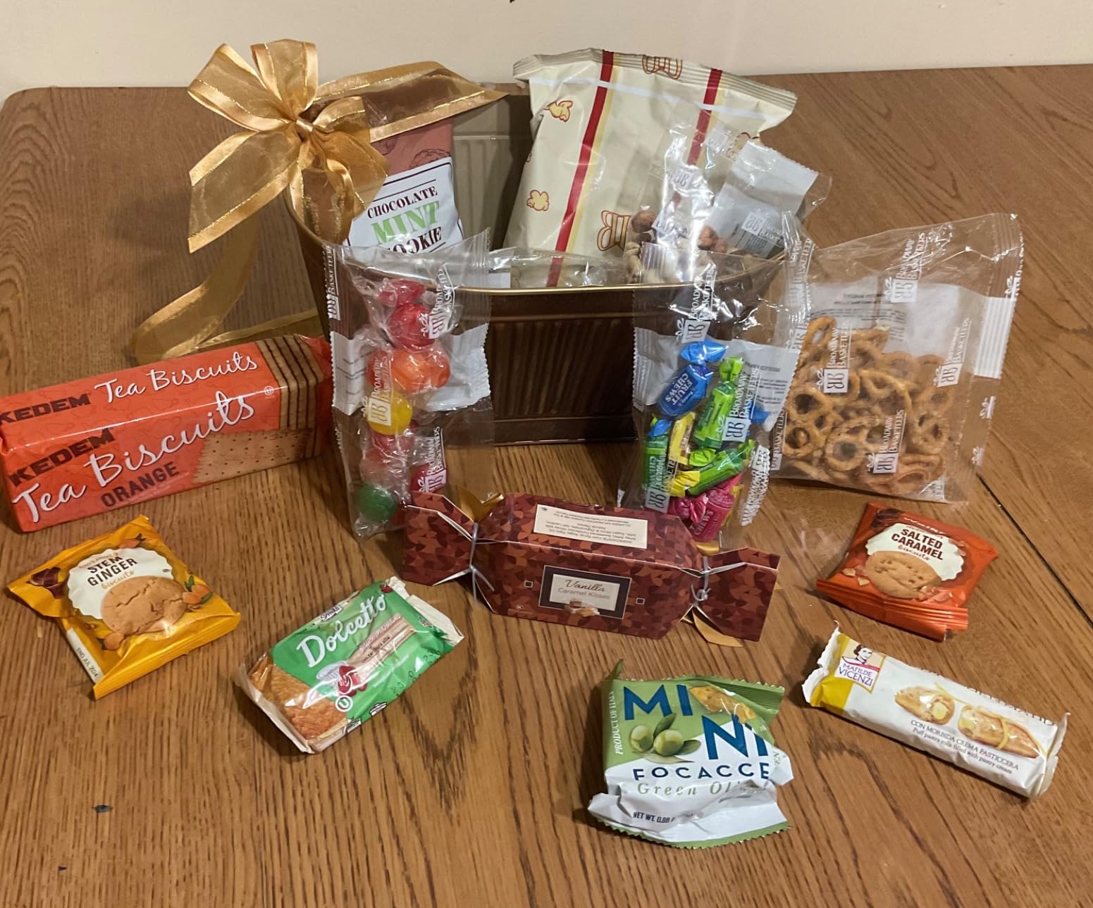 Broadway Basketeers Gourmet Valentines Gift Basket for Women, Men, Families, Teacher, College, Appreciation, Thank You, Birthday, Corporate, Get Well, Sympathy Chocolate Baskets Customer Review Broadway Basketeers Gourmet Valentines Gift Basket for Women, Men, Families, Teacher, College, Appreciation, Thank You, Birthday, Corporate, Get Well, Sympathy Chocolate Baskets - Customer Photo 3