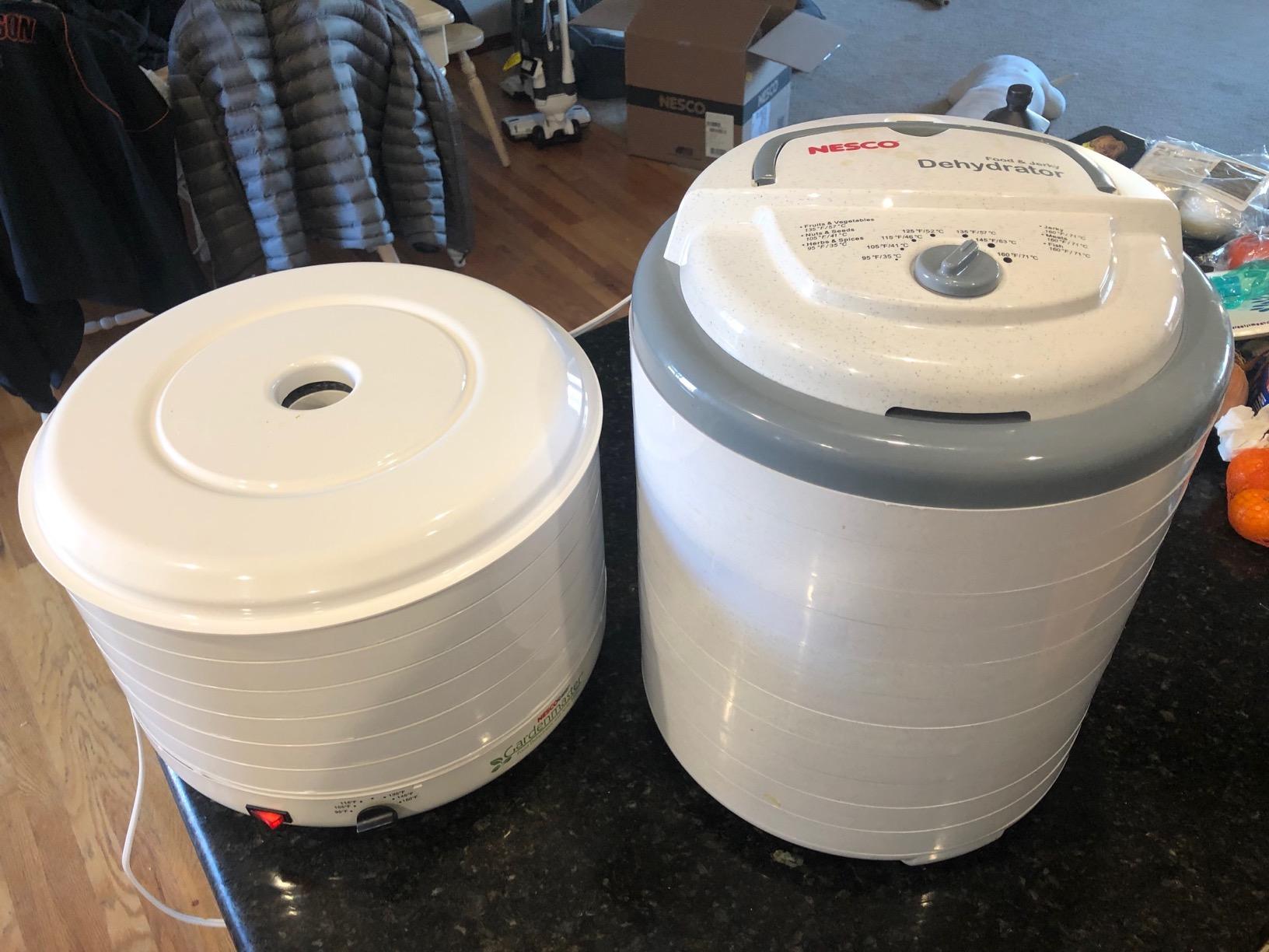 NESCO FD-1018A Gardenmaster Pro Food Dehydrator, for Beef Jerky, Fruit, Herbs, and Snacks, 8 Trays, White customer photo 1