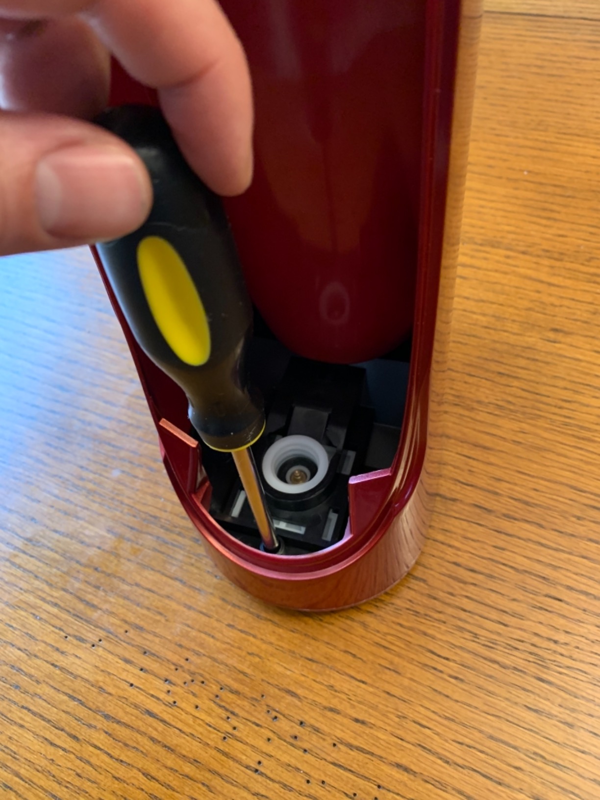 Drinkmate OmniFizz Sparkling Water and Soda Maker, Carbonates Any Drink, CO2 Cylinder Not Included (Matte Black) customer photo 2
