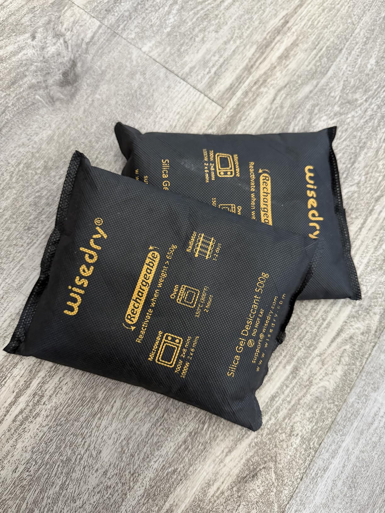 wisedry 2 x 500 Gram [2.2 lbs] Rechargeable Silica Gel Car Dehumidifier, Microwave Fast Reactivated Desiccant Packets Large for Gun Safe Closet Basement Garage Storage Moisture Absorber Bag Reusable customer photo 2