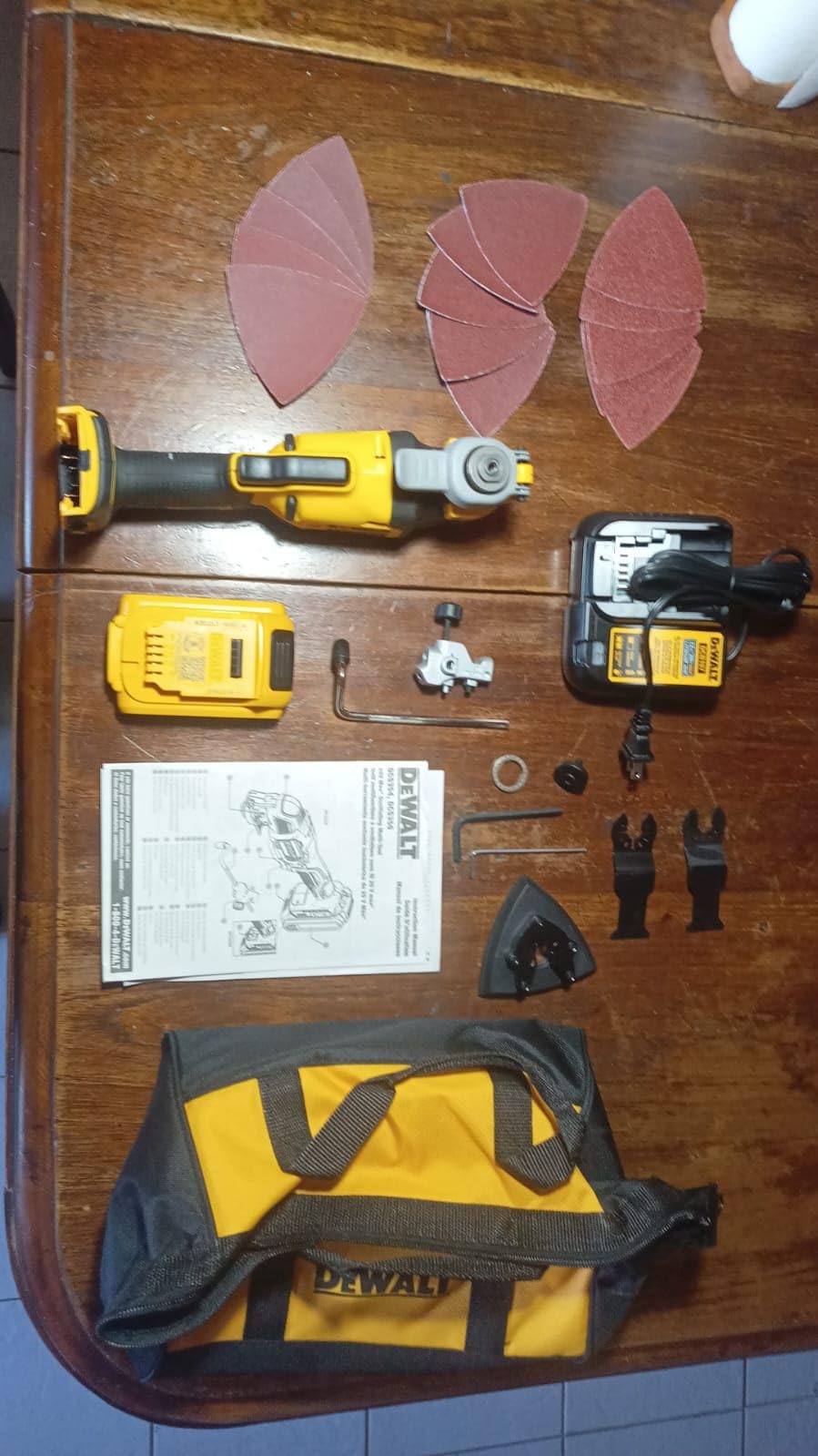 DEWALT 20V MAX XR Oscillating Multi-Tool Cordless, Variable Speed Brushless Motor Multitool with LED Light, Tool Only (DCS356B) Customer Review DEWALT 20V MAX XR Oscillating Multi-Tool Cordless, Variable Speed Brushless Motor Multitool with LED Light, Tool Only (DCS356B) - Customer Photo 2
