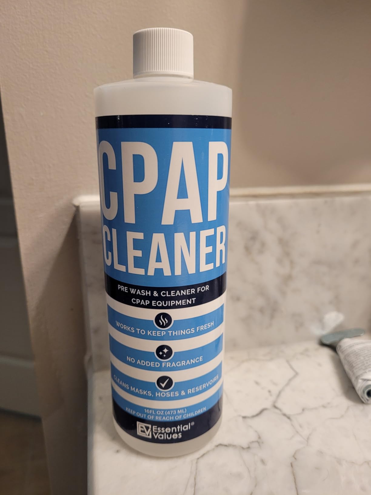 Essential Values CPAP Cleaner Pre-Wash, Safe & Scent-Free - 16 Fl Oz - Hose CPAP Cleaning Kit Supplies with Dye-Free Prewash Soap - Compatible with All C PAP Equipment & Machines customer photo 2