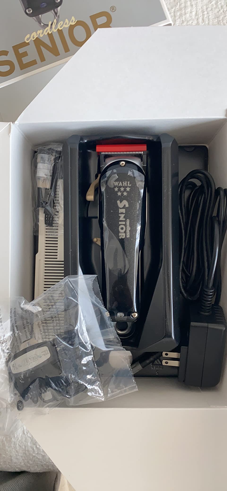 Wahl Professional 5 Star Cordless Senior Clipper, Precision Fade Blades, Metal Housing, 80-Minute Run Time customer photo 2