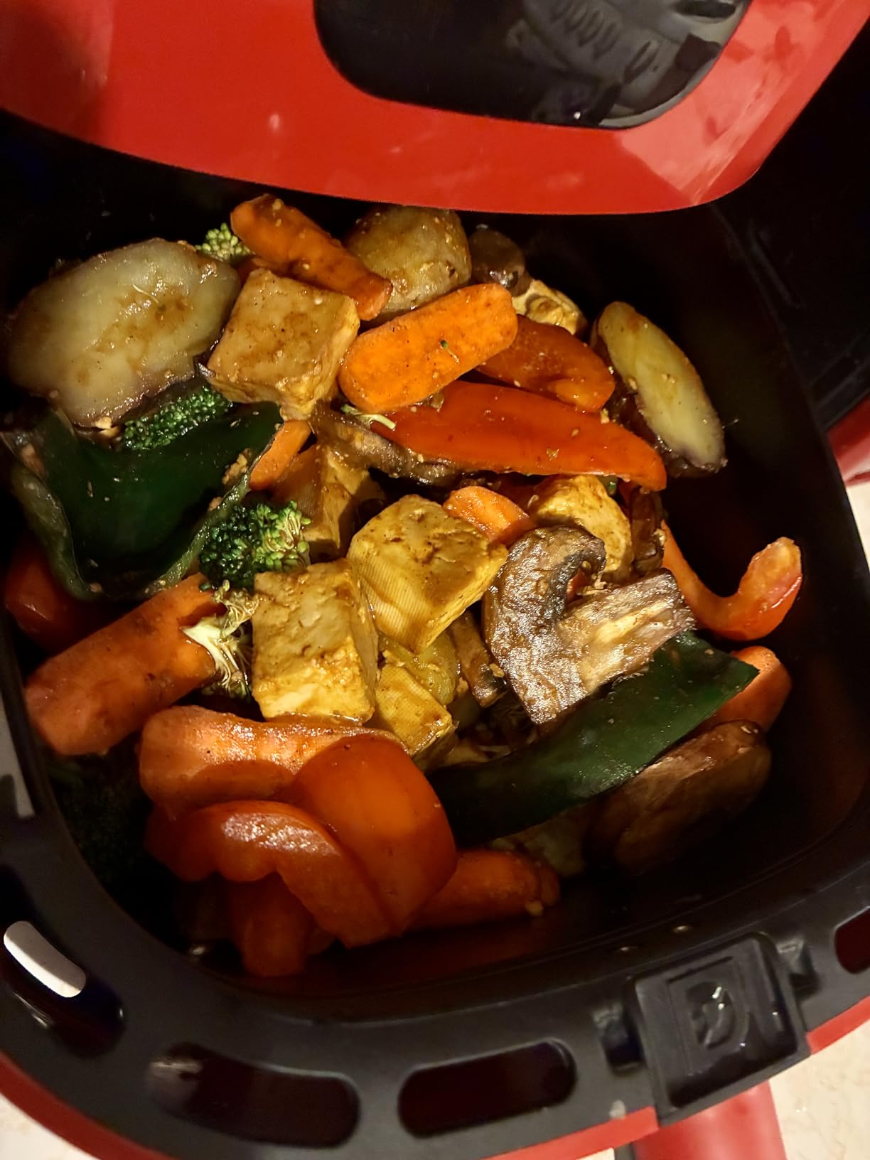 Dash Digital Tasti-Crisp Air Fryer - Compact Electric Digital Fryer With Auto Shut-Off Feature - Ideal for Small Spaces - AirCrisp Technology - 2.6 Quarts - Cool Grey customer photo 1