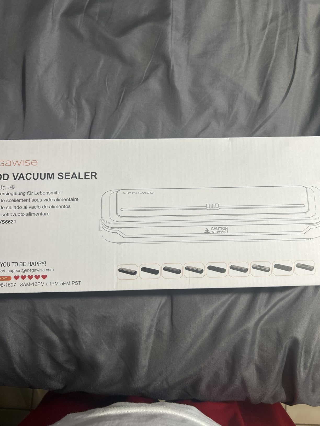MEGAWISE 2025 Powerful Vacuum Sealer Machine, Compact Design, One-Touch Automatic, Seal in 10-20 Seconds, Dry, Moist, Wet, and Cold Modes, With 10 Vacuum Bags & Built-in Cutter (Grey) customer photo 2